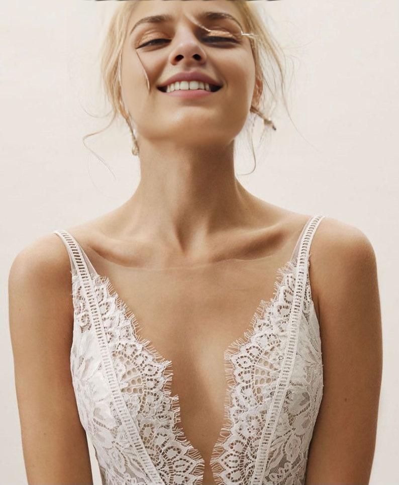 Vintage Lace Bridal Gown Fairy Wedding Dress Beach Wedding Gown Mermaid Wedding Dress With Slit