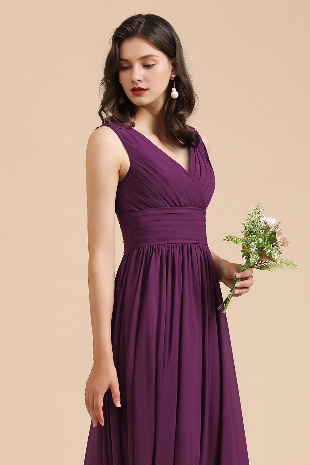 Elegant Red V-Neck A-Line Bridesmaid Gown