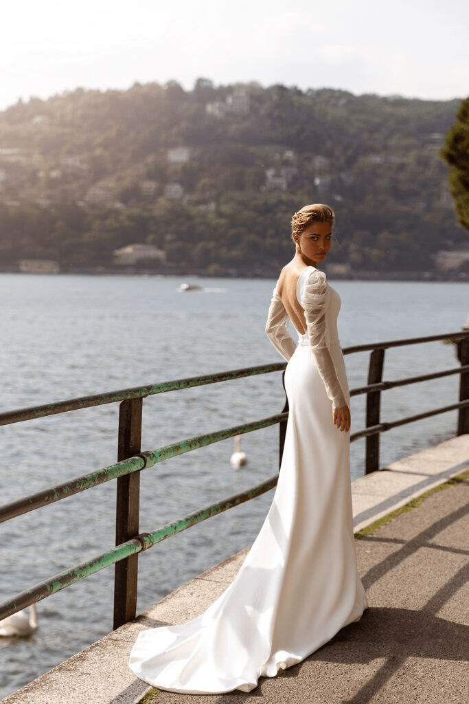 Elegant Wedding Dress Long Sleeve Wedding Dress and Fitted Wedding Dress