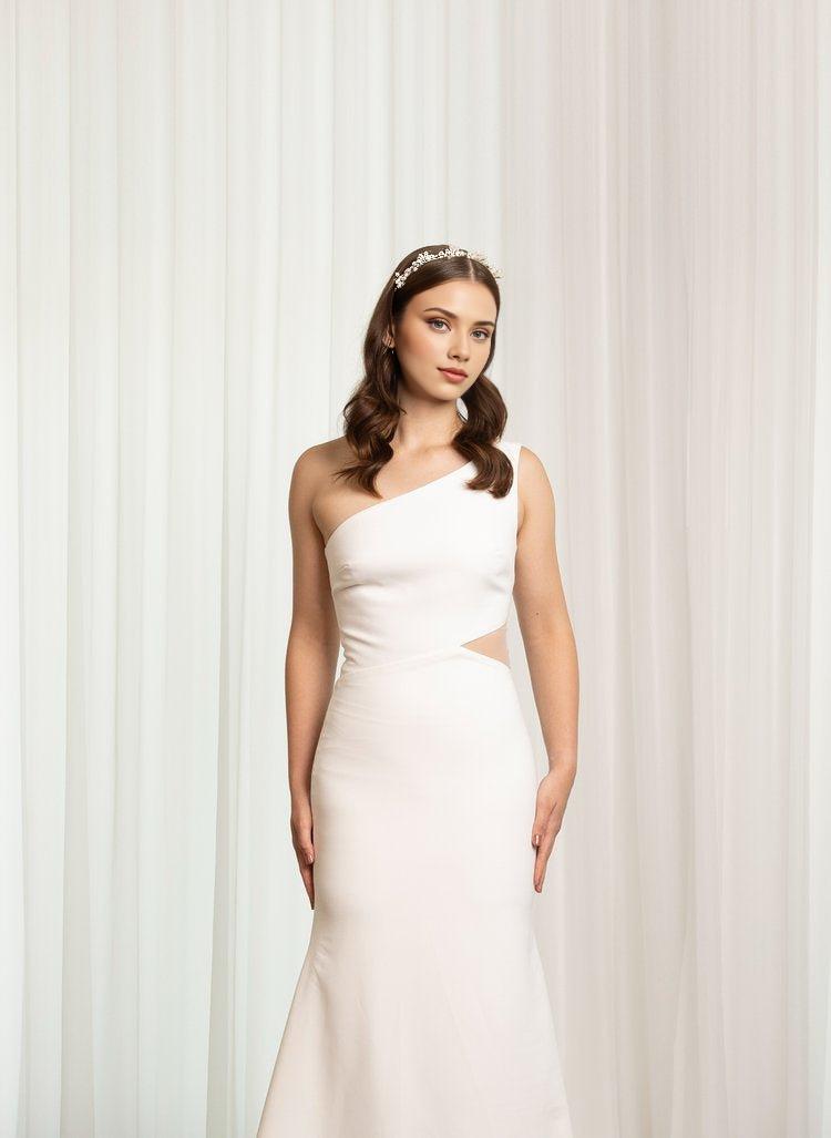 Elegant Fit-and-Flare Wedding Gown with Asymmetric Neckline