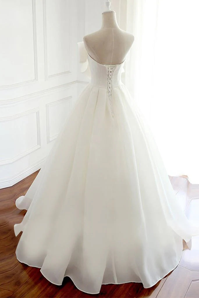 A Line Strapless Wedding Dresses With Bowknot