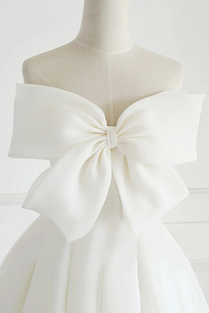 A Line Strapless Wedding Dresses With Bowknot