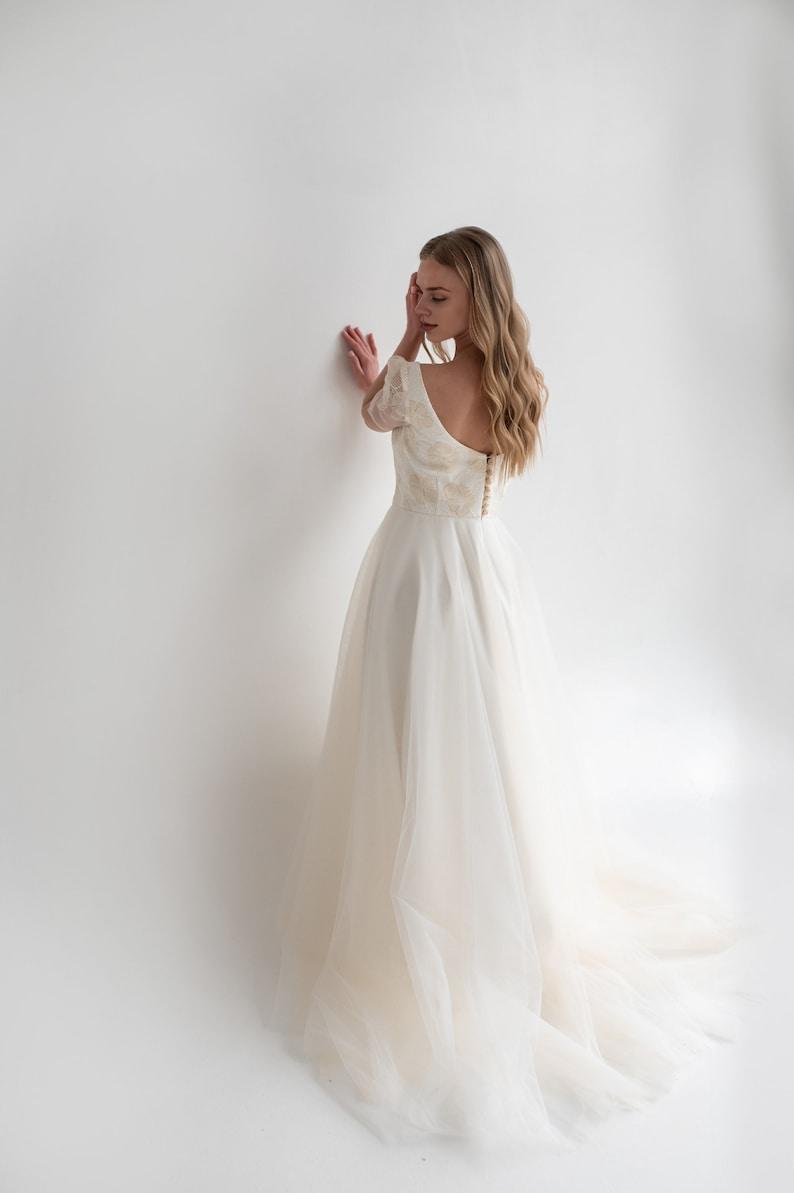 Original Romantic Lace Wedding Dress Deep Round Neckline Bottoned Open Back Airy Half Sleeve Color Fairy Bridal Gown Simple Dress