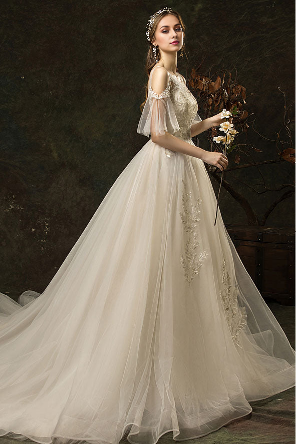 Round Neck Tulle Lace Long Wedding Dress Bridal Dress