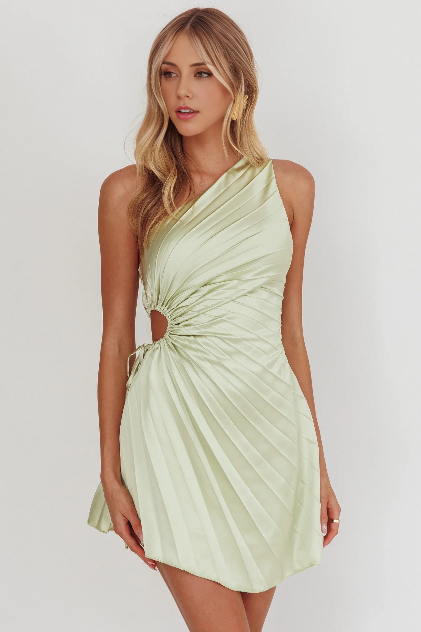 Charming pleated mini shoulder pleated waist hollow out creates a stunning look Homecoming Dresses