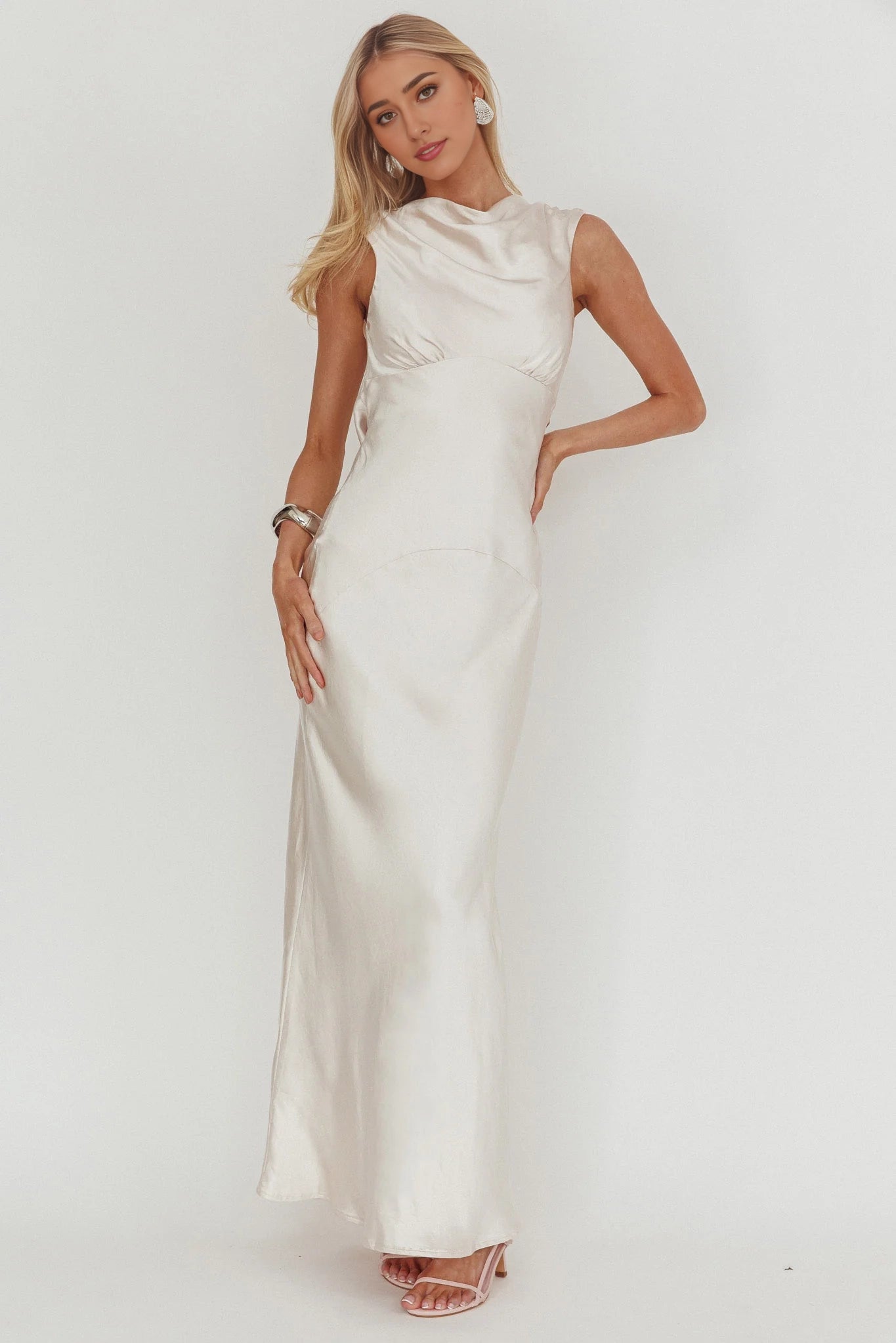 Charming sleeveless scarf collar, adjustable back wrap, shoulder straps with side zippers, Homecoming Dresses