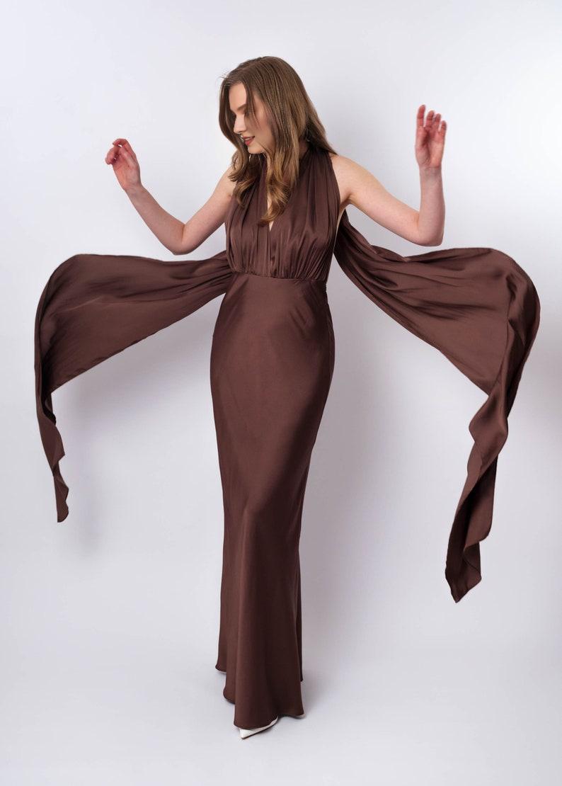 Chocolate Brown's Long Bridesmaid Dress With Multiple Dressing Styles Is Suitable For Wedding Themes