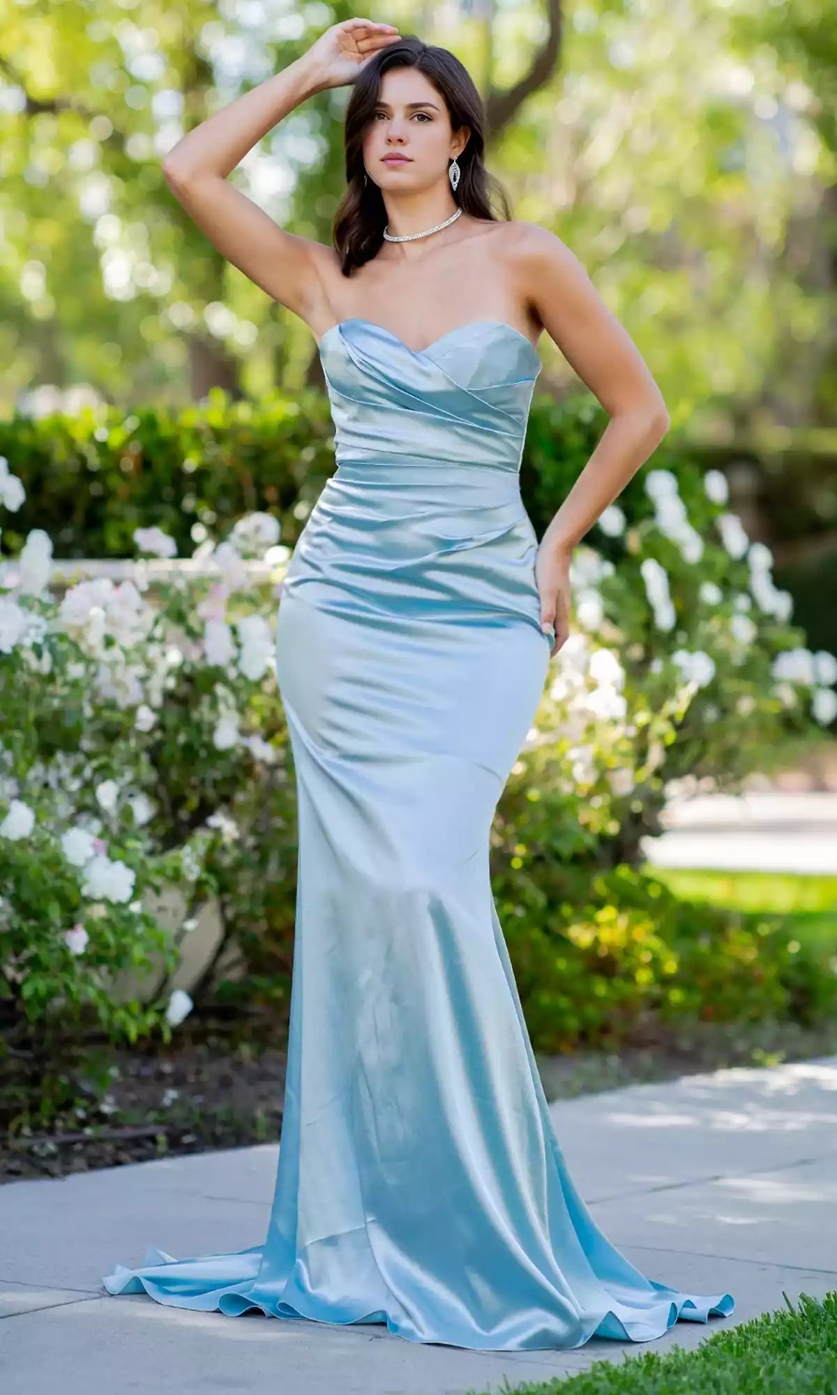 Classic and romantic strapless fishtail satin heart-shaped neckline with pleats adds a dramatic sense of luxury Prom Dresses