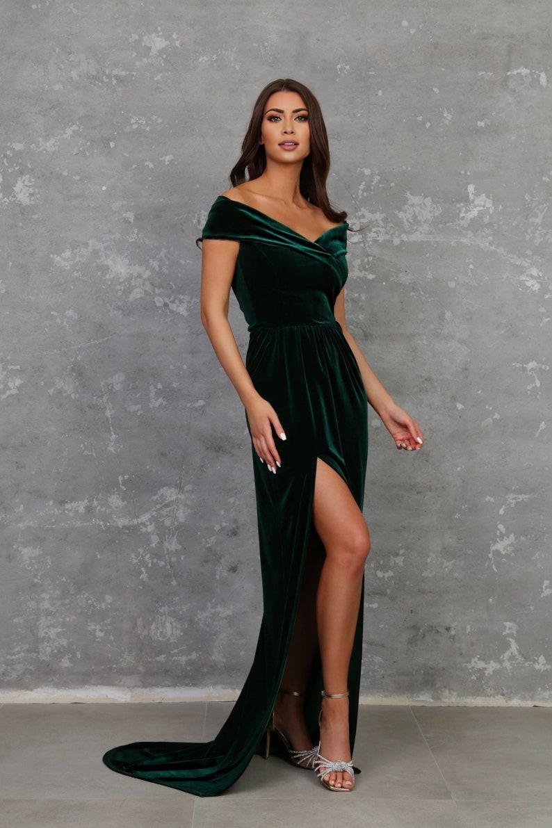 Dark Green Emerald Prom Velvet Dress High Quality Fabric Dress Open Shoulder Dress With Lower Slit