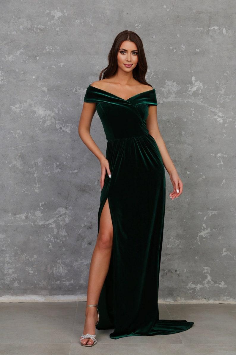Dark Green Emerald Prom Velvet Dress High Quality Fabric Dress Open Shoulder Dress With Lower Slit