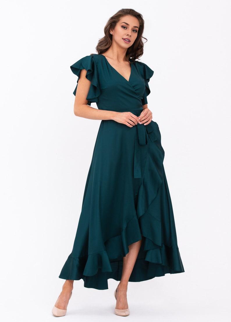 Dark Green V-neck Long Formal Bridesmaid Dress Suitable For Weddings