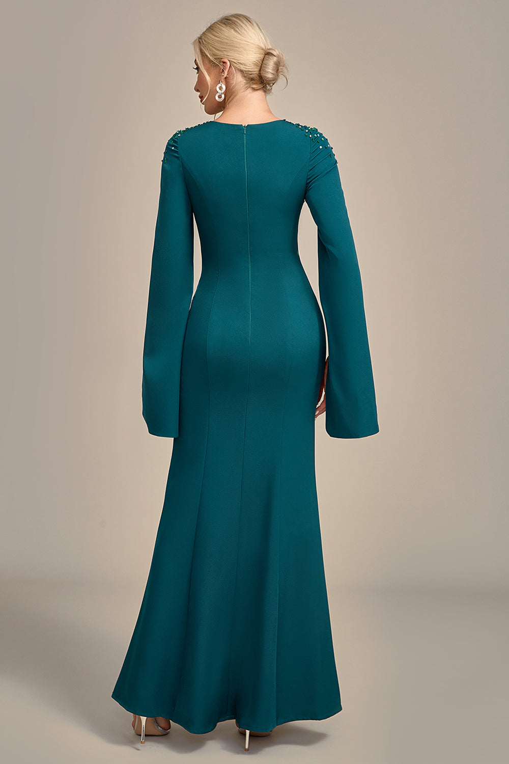 Dark Green Mermaid Round Neck Mother of the Bride Dress With Long Sleeves