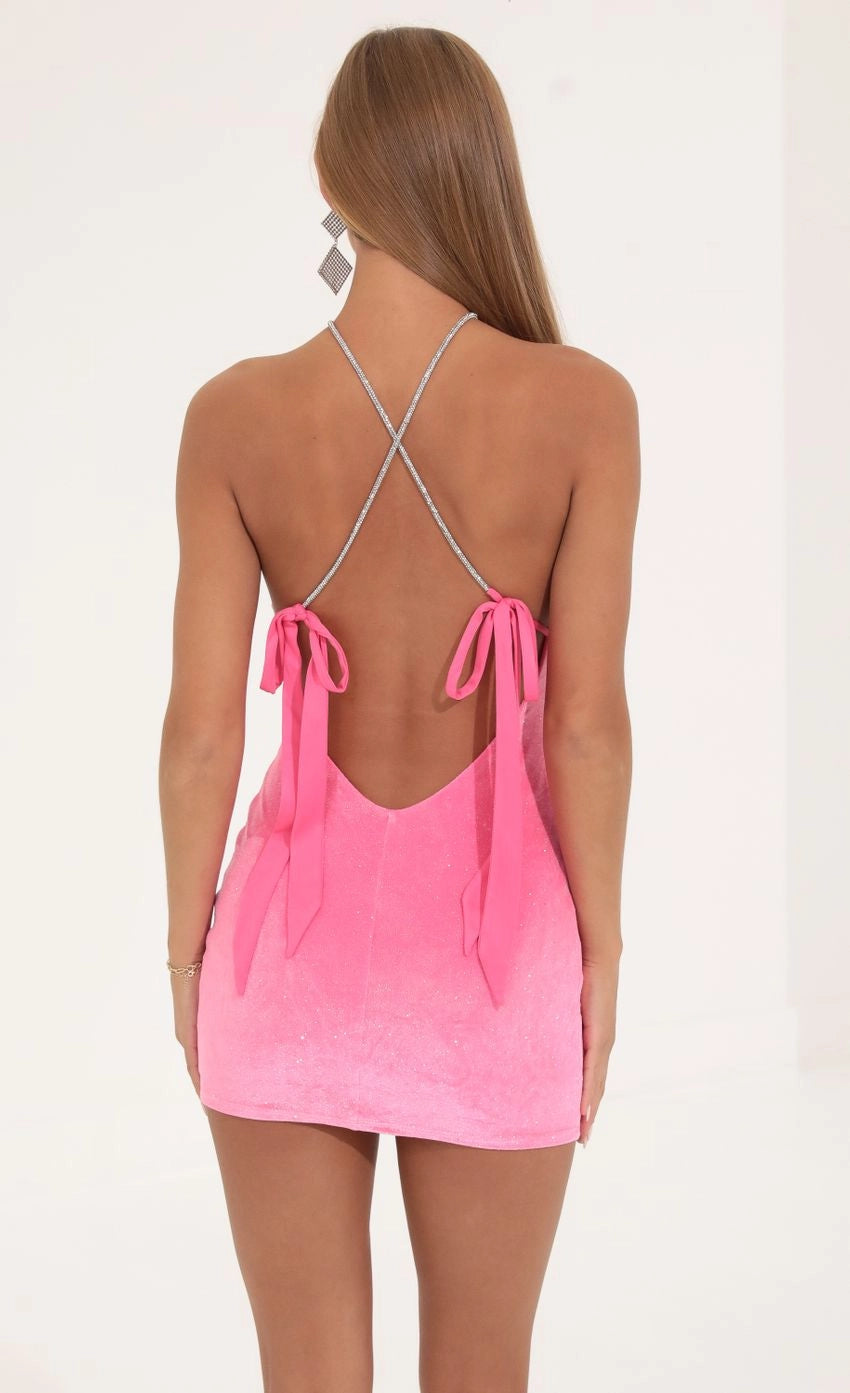 DingJi Wedding Charming Short Velvet Sparkling Strap Homecoming Dresses