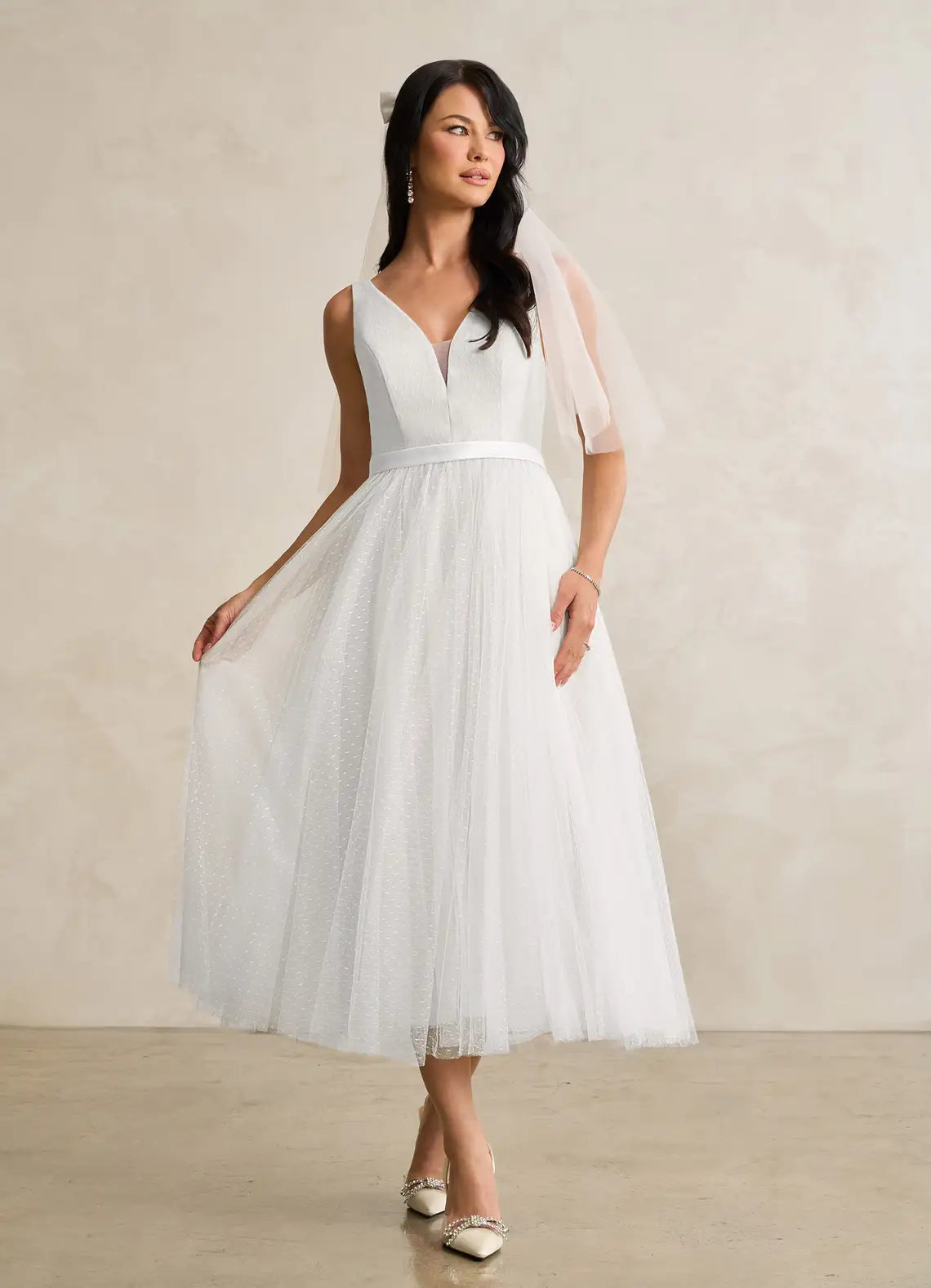 Dramatic Modern Fashion tulle bow back detail V-Neck Polka Dot Tulle Midi Wedding Dress with Bow Back