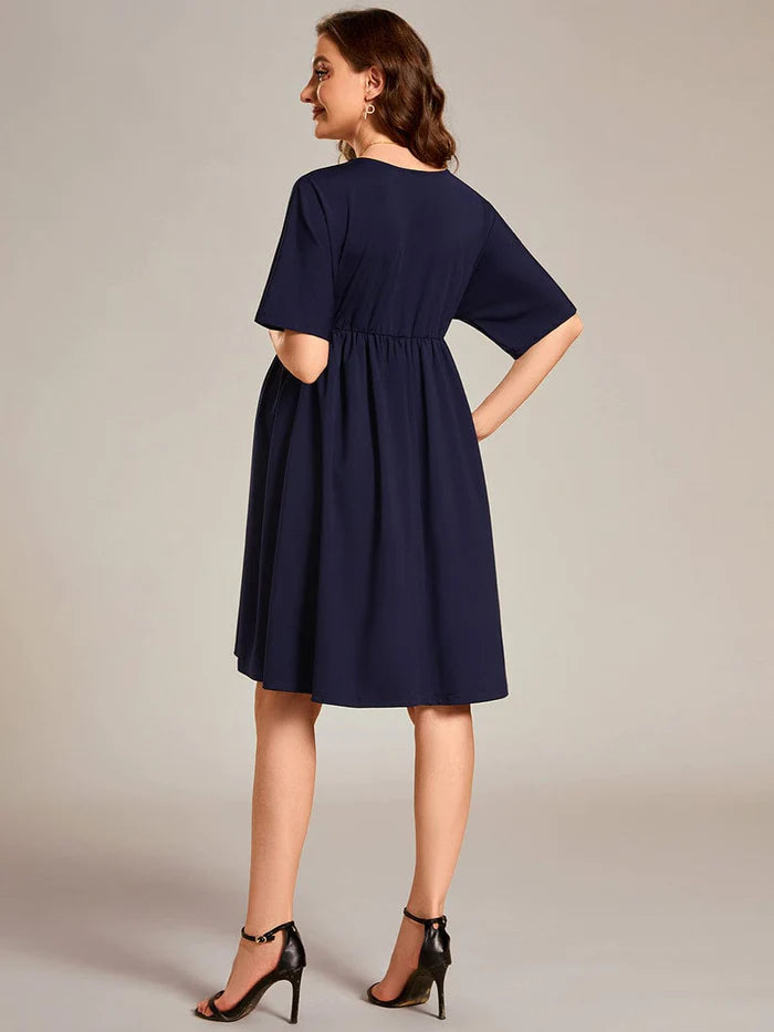 Loose V-Neck Half Sleeve Knee Length Maternity Dress