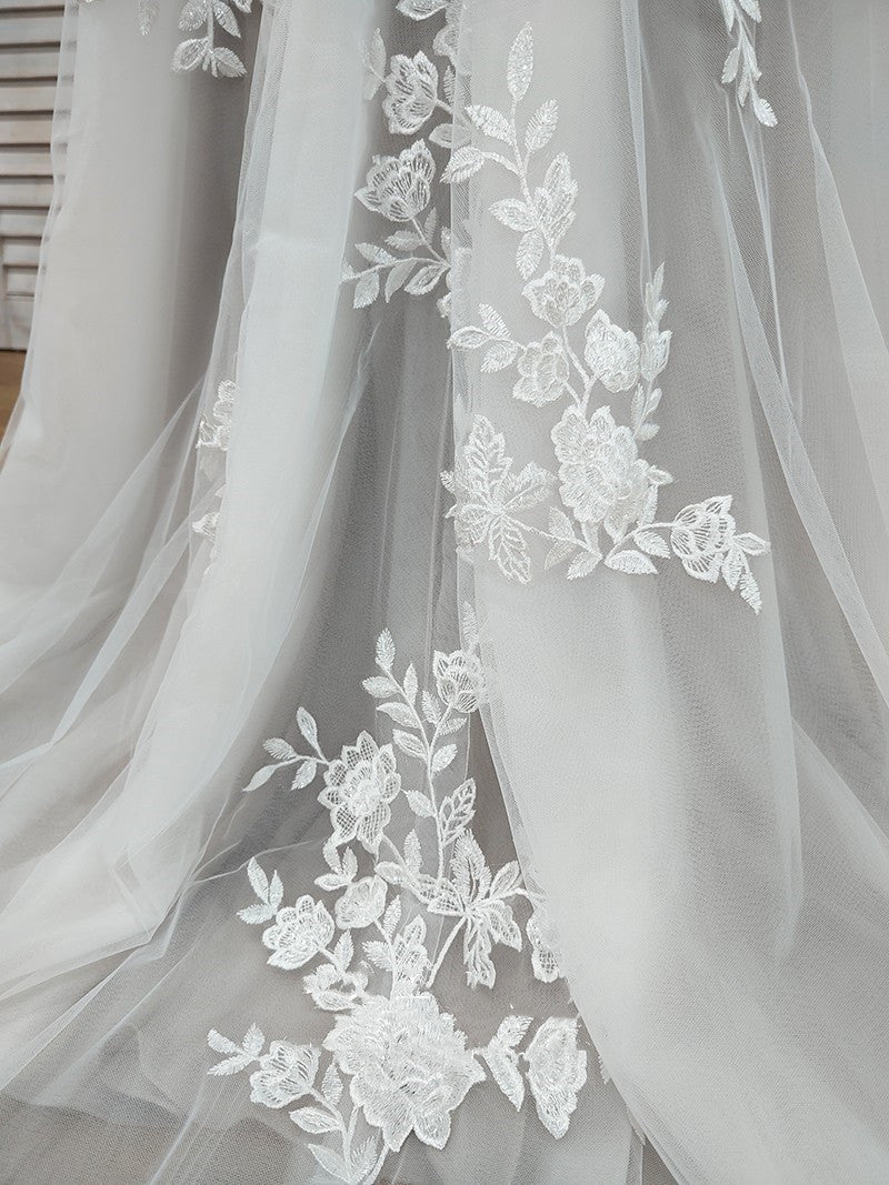 Elegant A Line V Neck Tulle Straps Open Back Ivory Sleeveless Wedding Dresses UK Lace Appliques