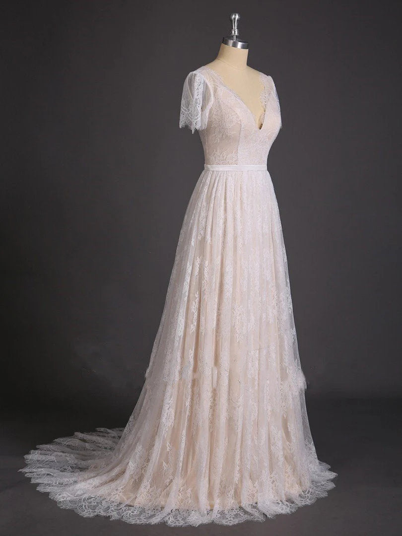 Elegant Lace V Neck Beach Wedding Dresses Short Sleeve Long Backless Wedding Gowns