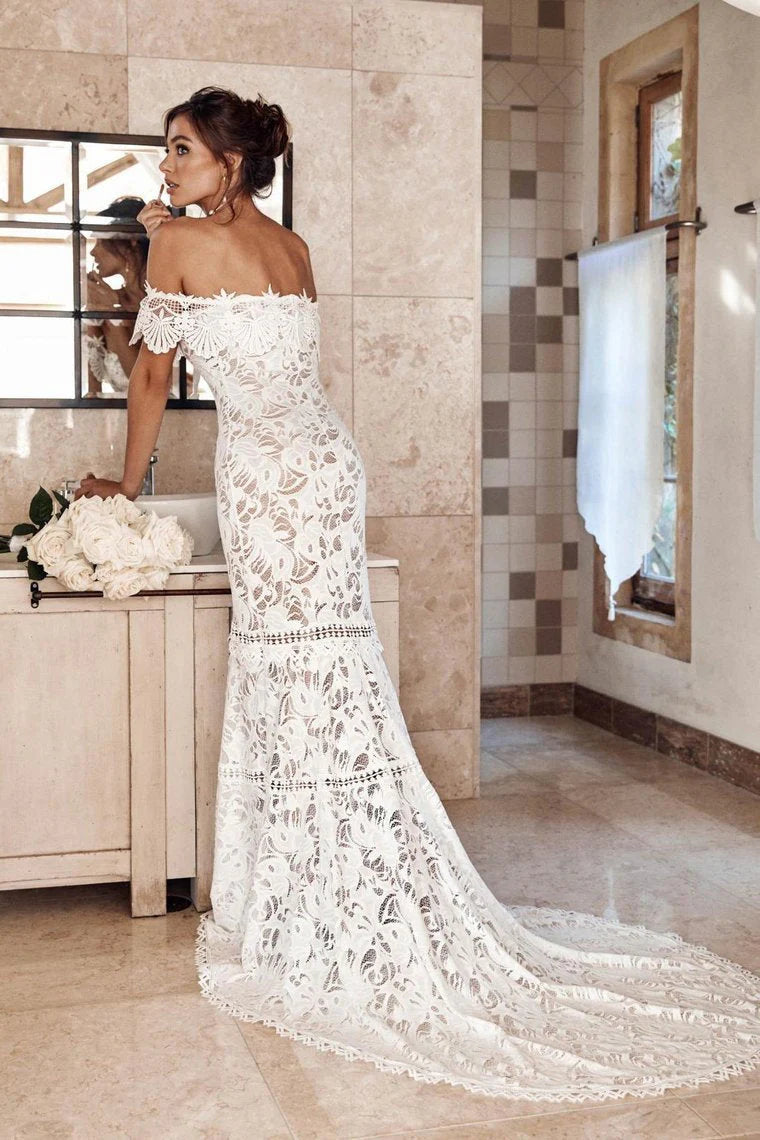 Elegant Off Shoulder Ivory Mermaid Lace Beach Wedding Dresses