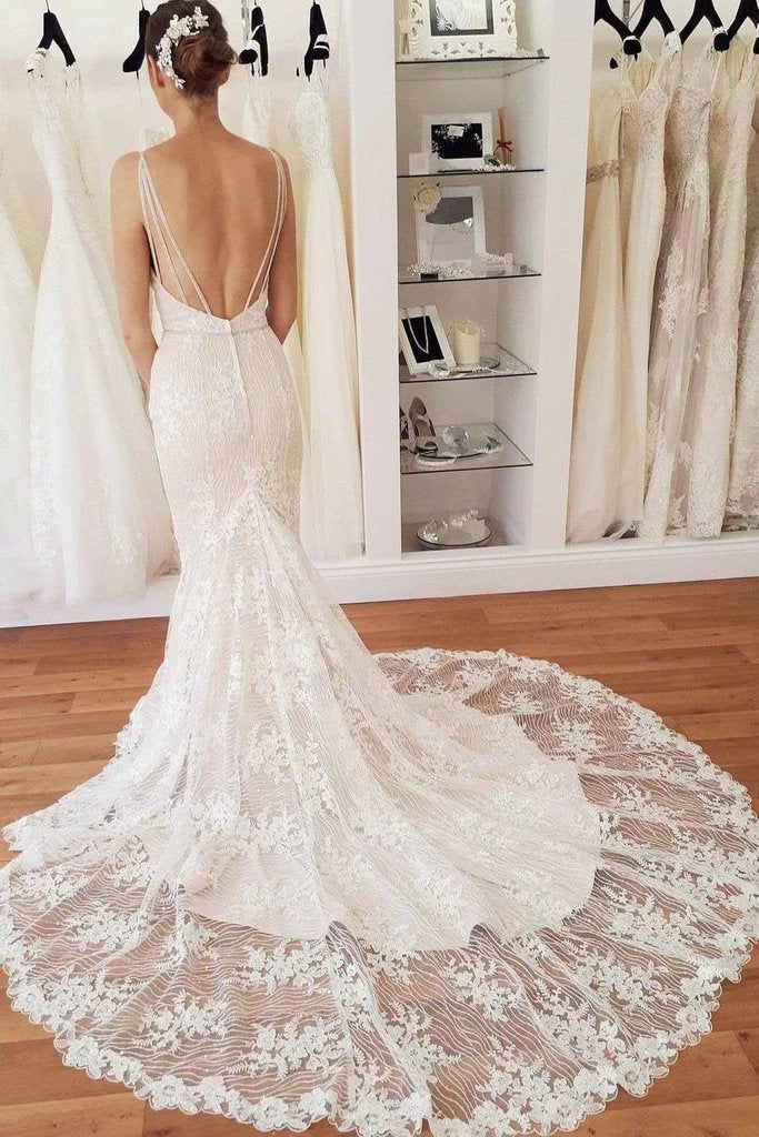 Elegant Spaghetti Straps Mermaid V Neck Lace Wedding Dresses Beach Bride Dresses