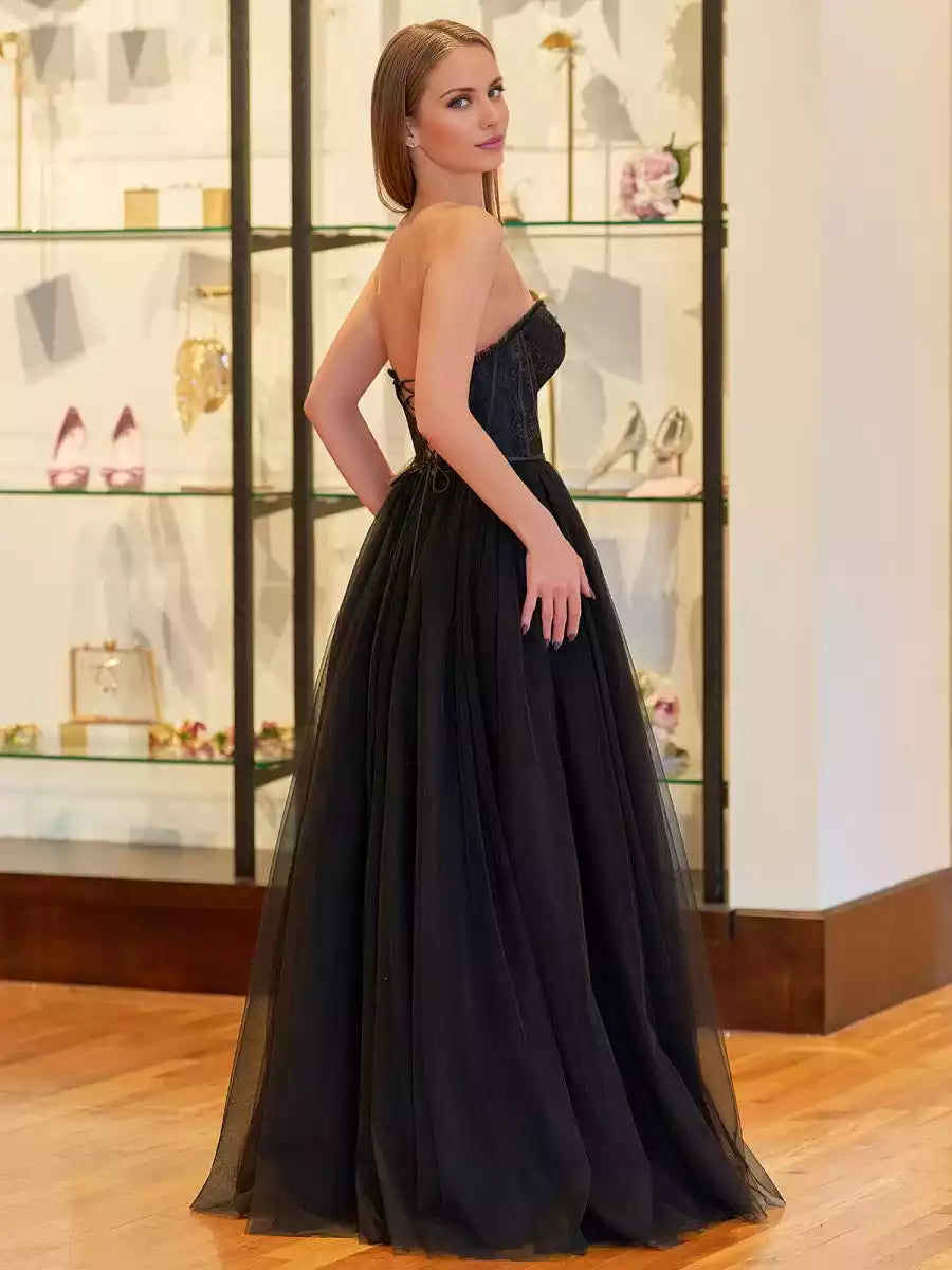 Elegant A-line sheer and heart-shaped neckline with sleeveless lace corset and slit lace back Prom Dresses