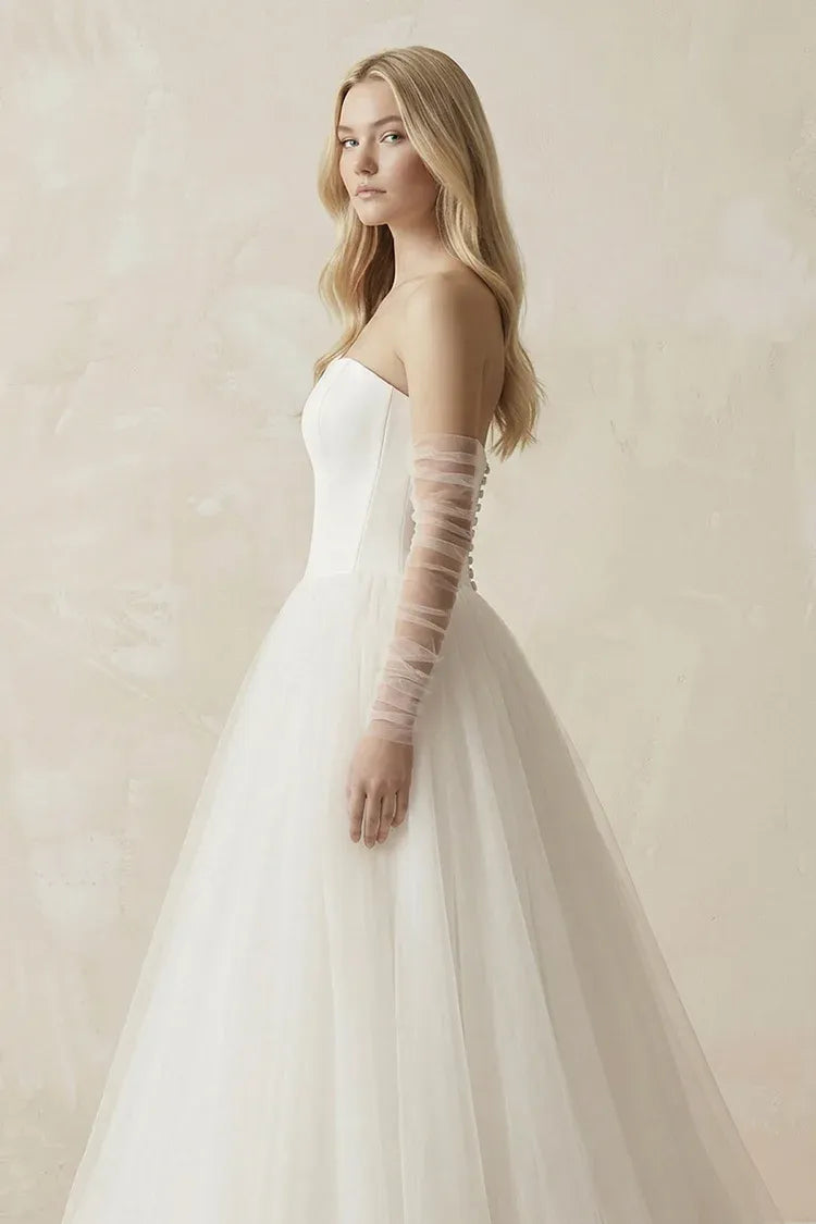 Elegant Gorgeous Strapless Tulle Ball Gown Wedding Dress with Detachable Sheer Sleeves