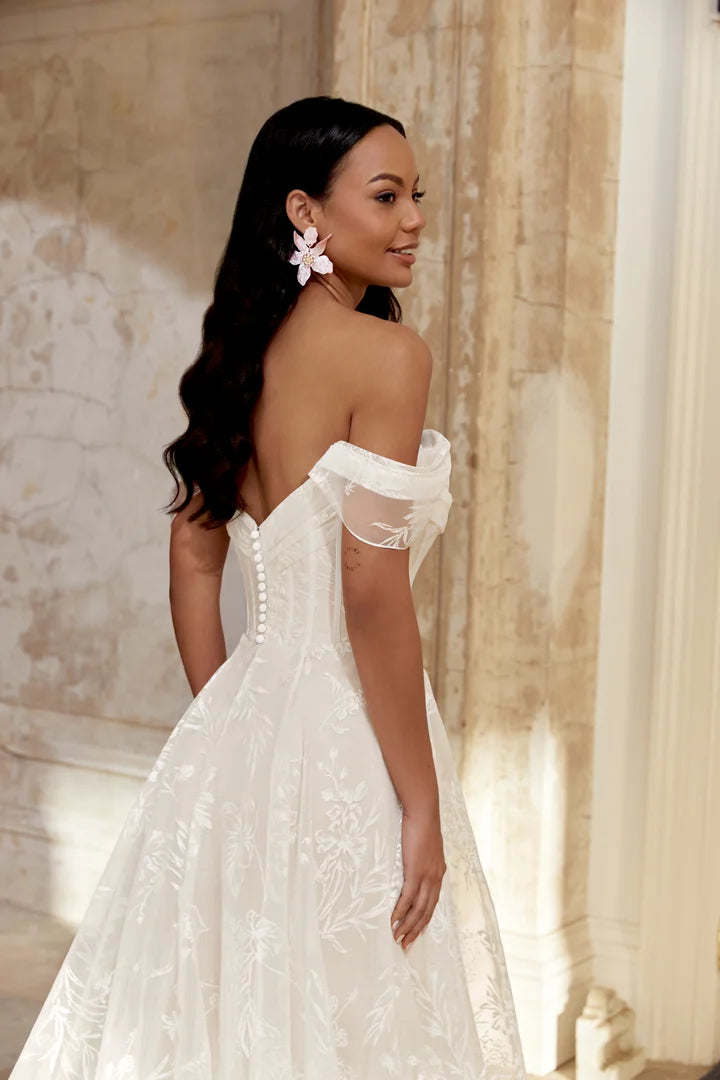 Elegant Off The Shoulder Sweetheart Neck Corset Bodice Floral Embroidered A Line Wedding Dress