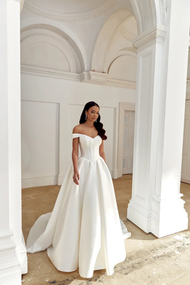 Elegant Off The Shoulder Sweetheart Neck Satin Ball Gown Wedding Dress