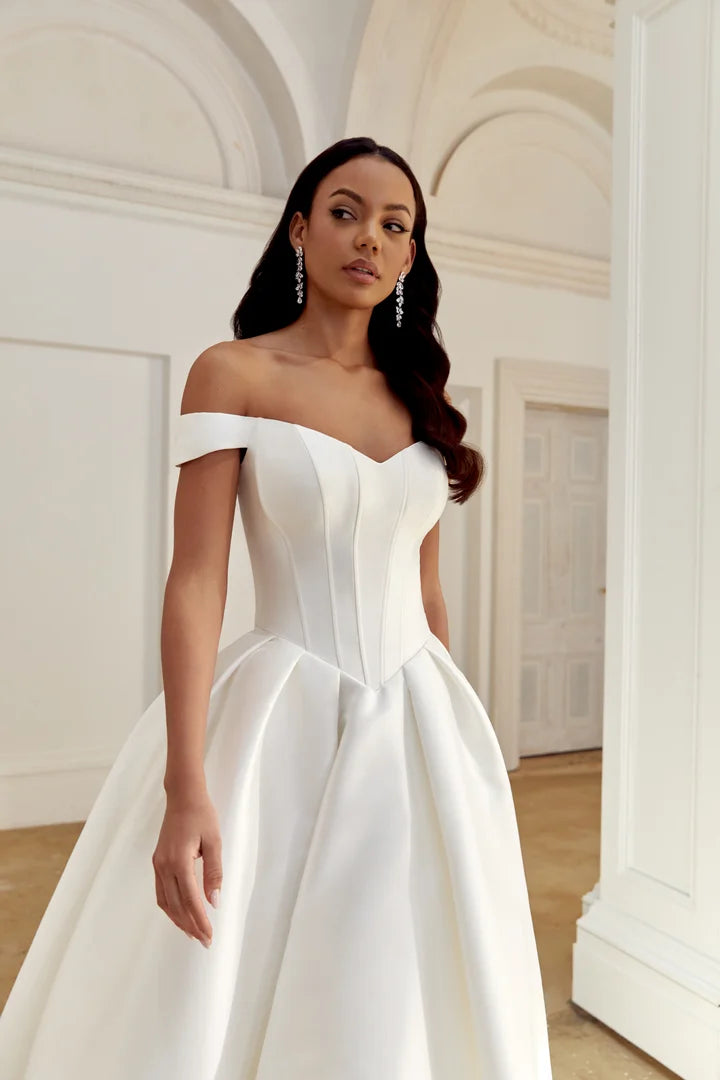 Elegant Off The Shoulder Sweetheart Neck Satin Ball Gown Wedding Dress