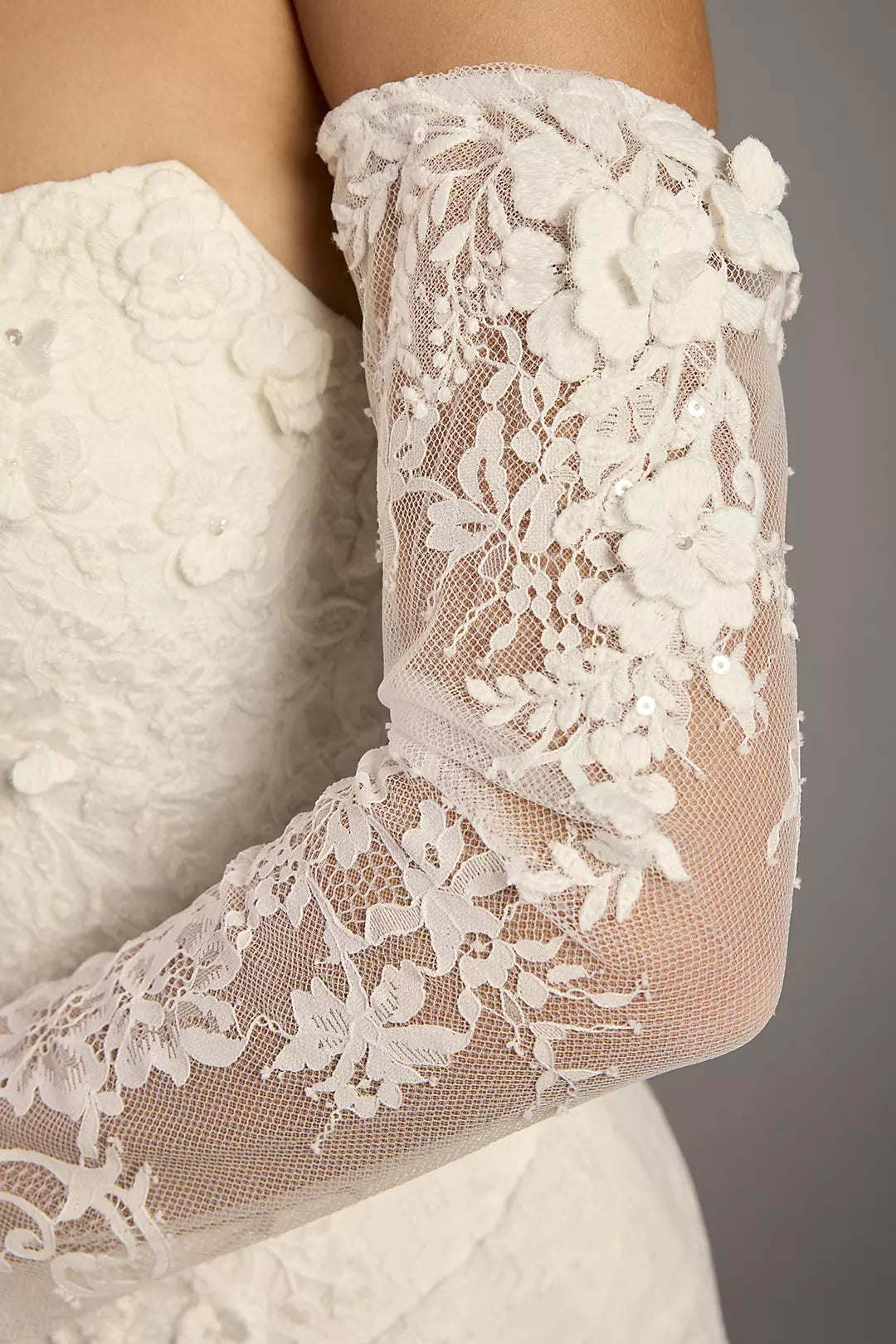 Elegant Strapless Lace Appliqué Mermaid Wedding Dress with Detachable Long Lace Sleeves and Chapel Train