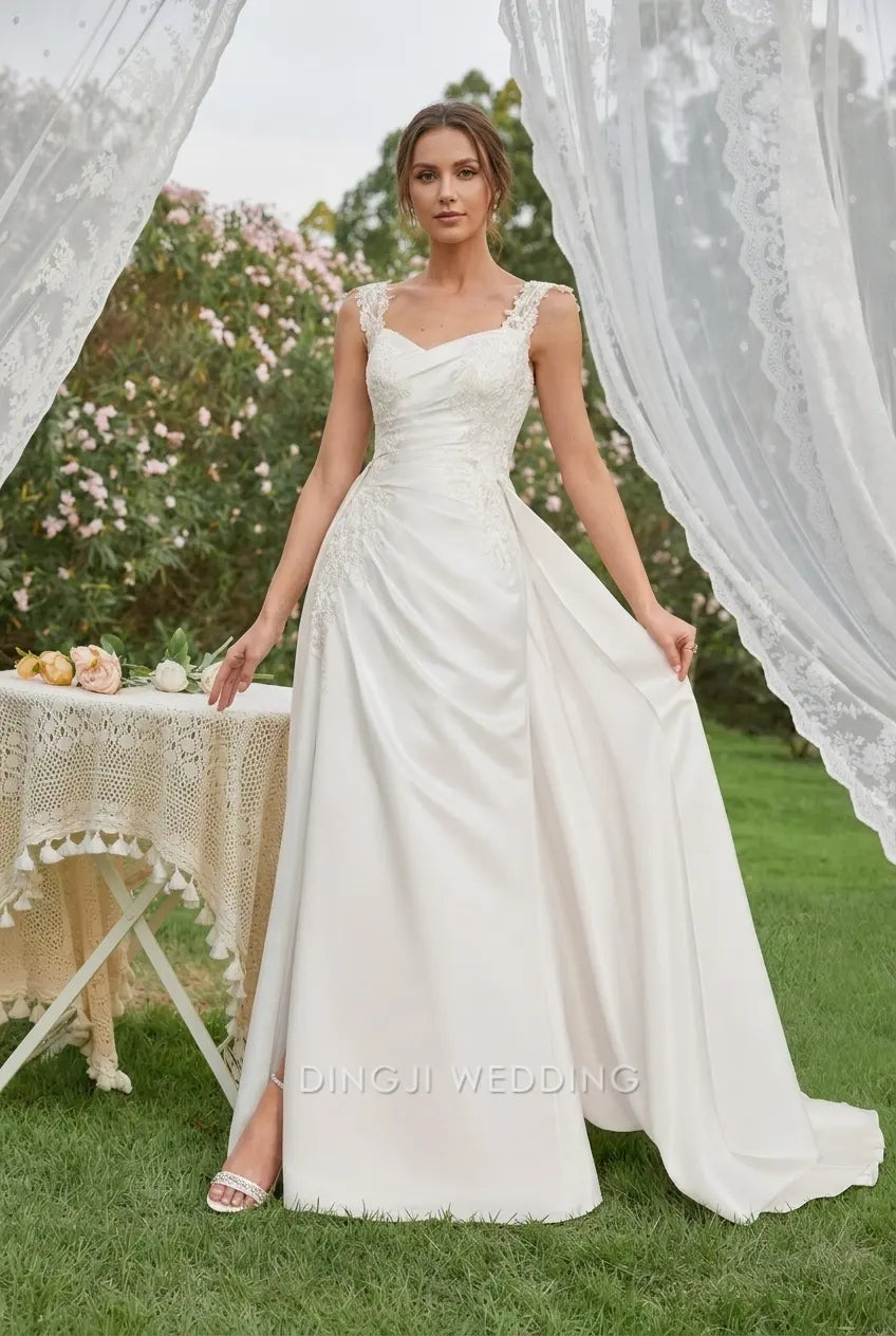 Elegant A-Line Sweetheart Sleeveless Lace Applique High Slit White Floor-Length Wedding Gown