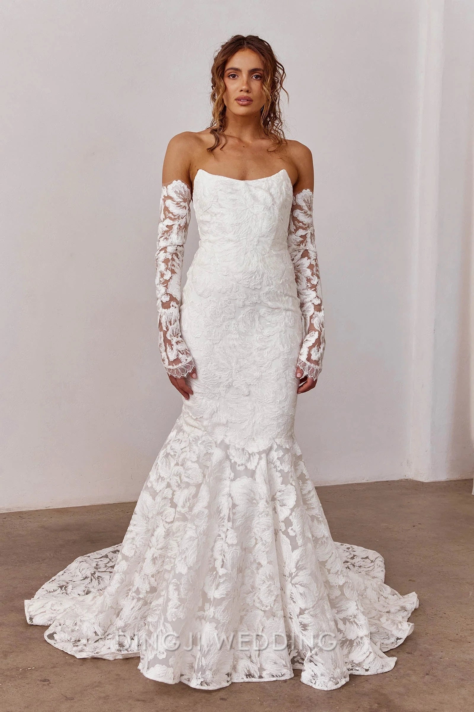 Elegant Mermaid Strapless Sleeveless Textured Floral Ivory Floor-Length Wedding Dresses Gown