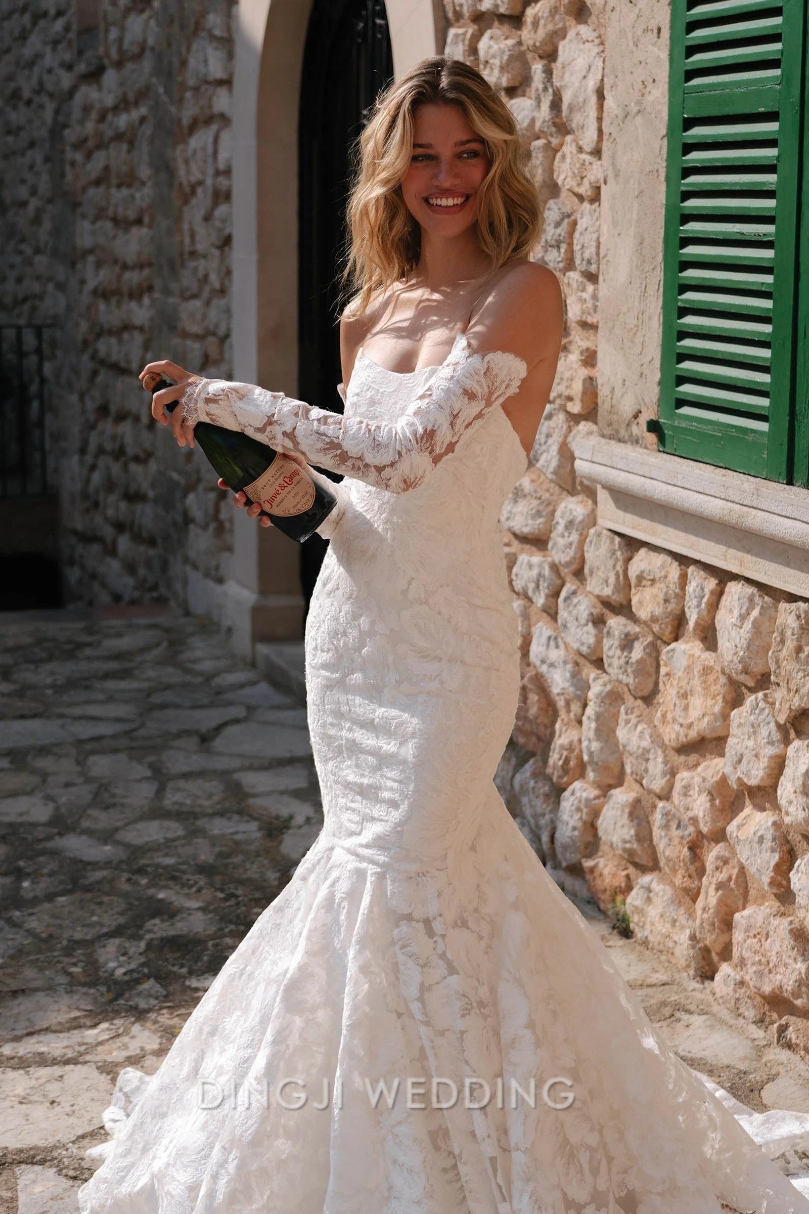 Elegant Mermaid Strapless Sleeveless Textured Floral Ivory Floor-Length Wedding Dresses Gown
