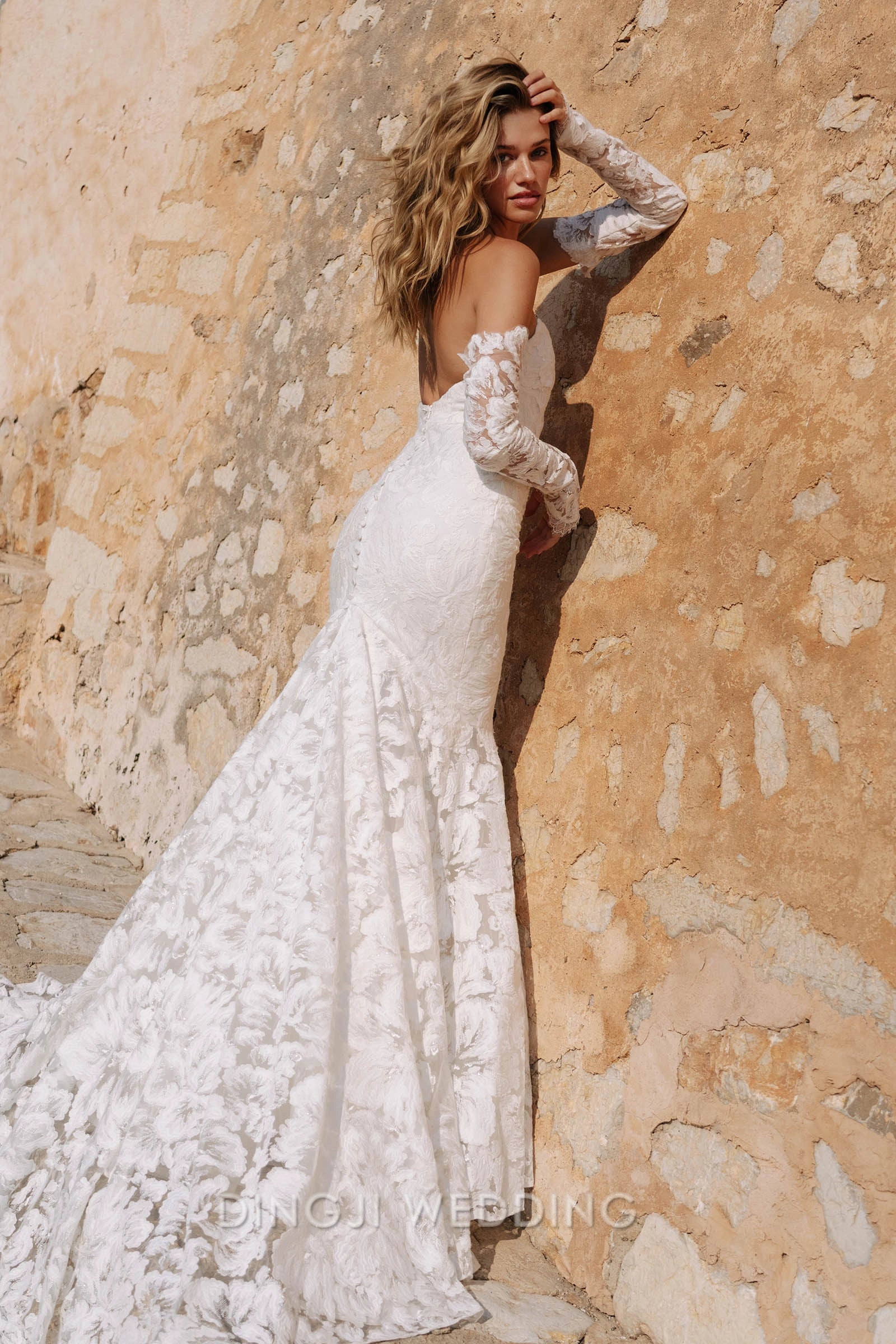 Elegant Mermaid Strapless Sleeveless Textured Floral Ivory Floor-Length Wedding Dresses Gown