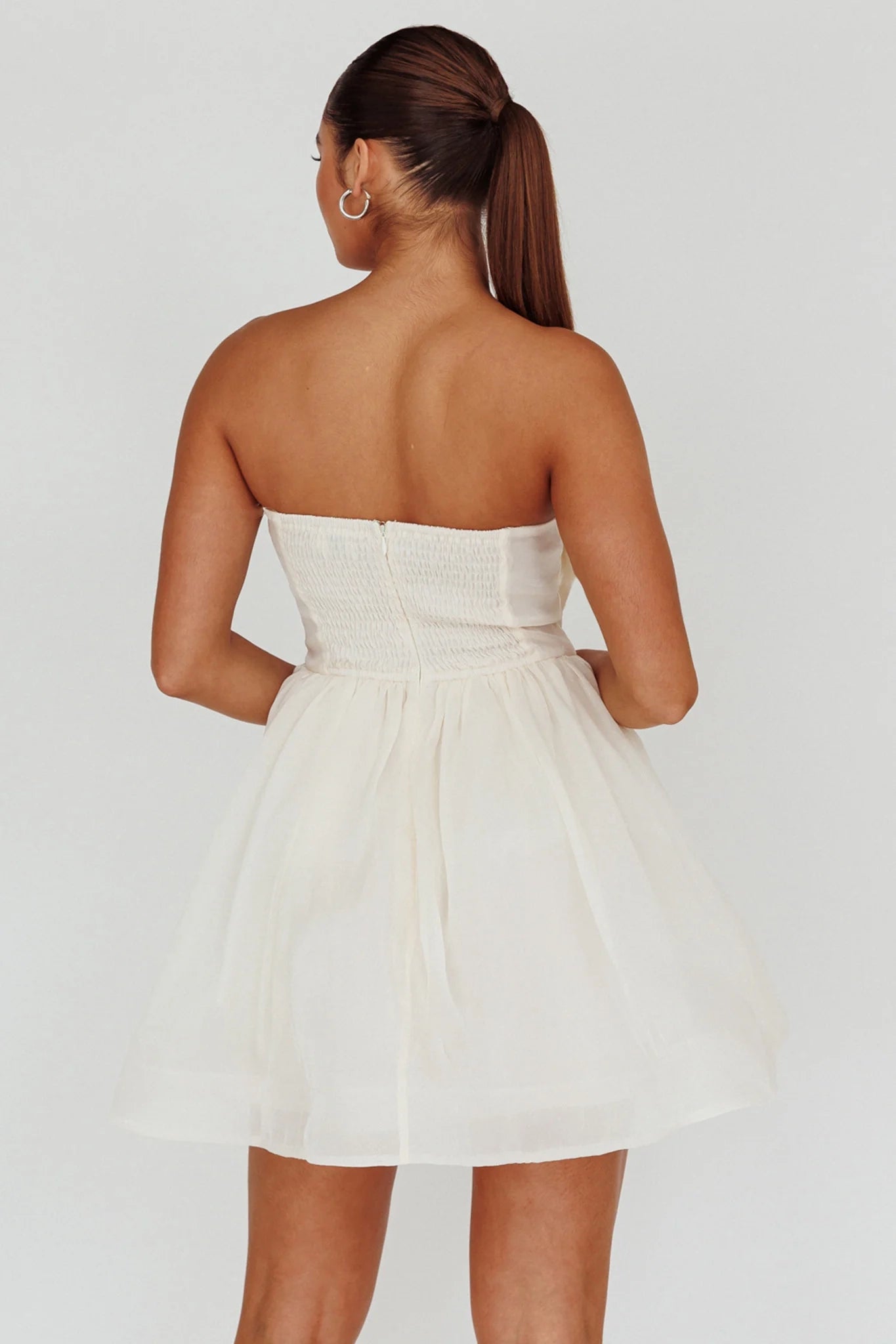 Elegant mini lining, chest bow decoration, pleated back with zipper, Homecoming Dresses