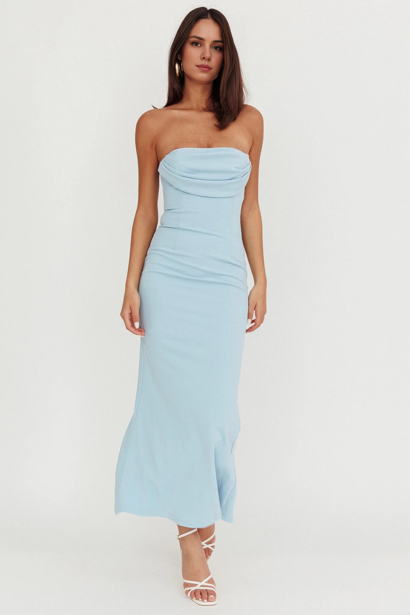 Elegant off shoulder pleated strapless chest with pleated details bridesmaid dress