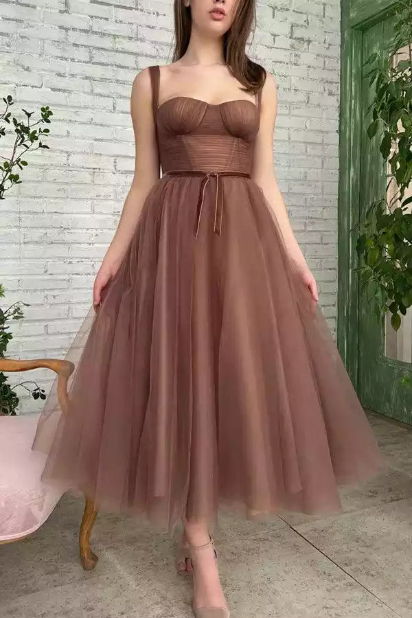 Enchanting A-line knee length chiffon thin shoulder strap, sleeveless neckline, zippered back, Prom Dresses