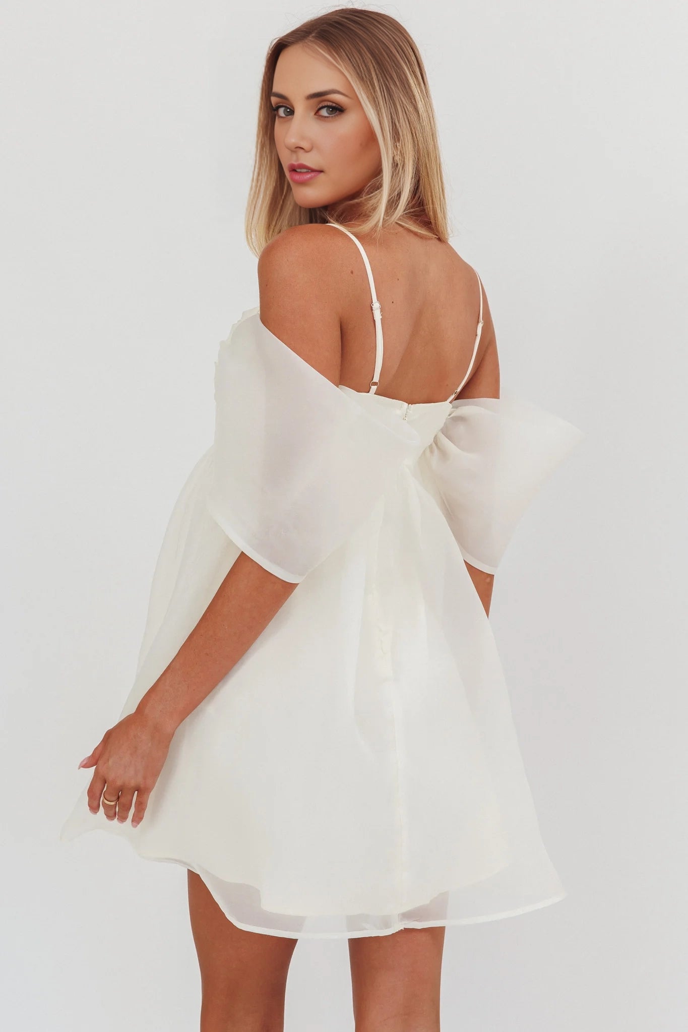 Exquisite organza slim fit, adjustable shoulder straps, off shoulder, invisible back zipper, Homecoming Dresses