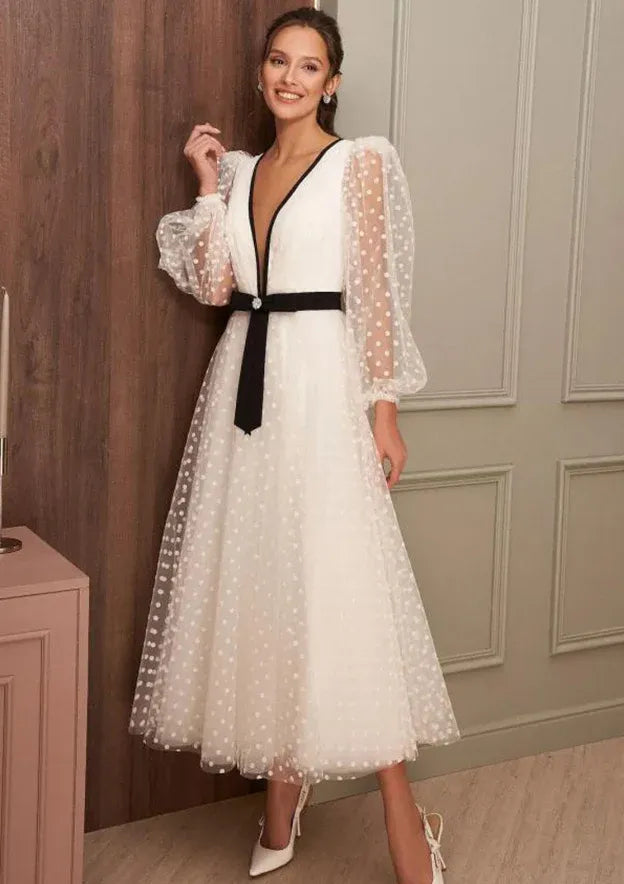 Fashion Romantic Polka Dot Tulle A-Line Midi Puff Sleeve Wedding Dress with Black Belt & Puff Sleeves