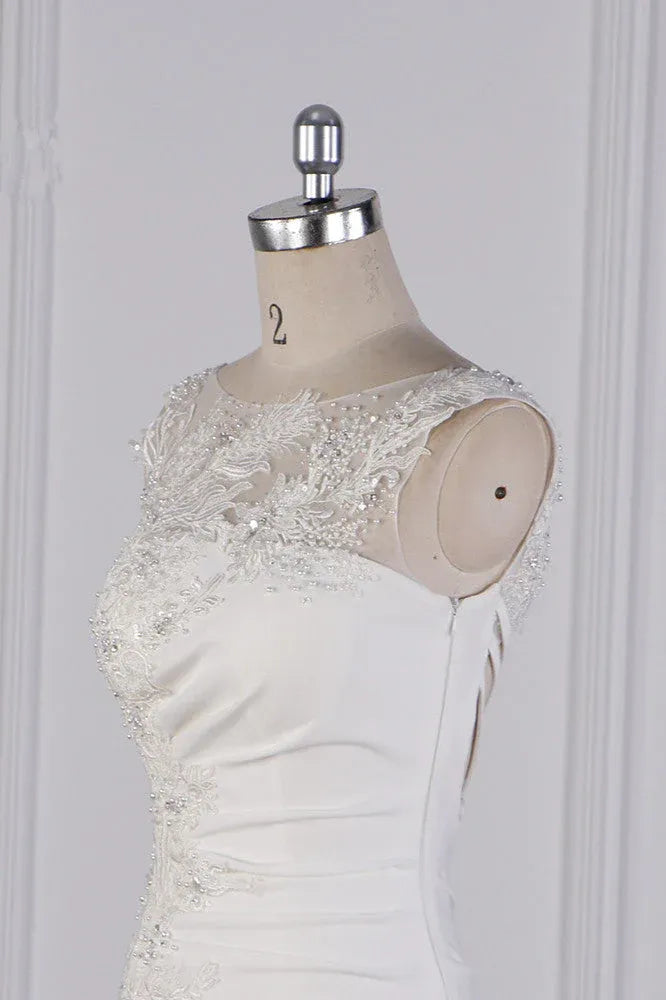 Fashion Romantic llusion Neck Beaded Lace Mermaid Wedding Dress with Ruched Crepe Skirt