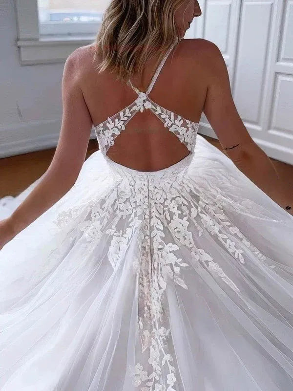 Fashionable Modern Fashion V-Neck Lace A-Line Crisscross Back Wedding Dress with Open Back