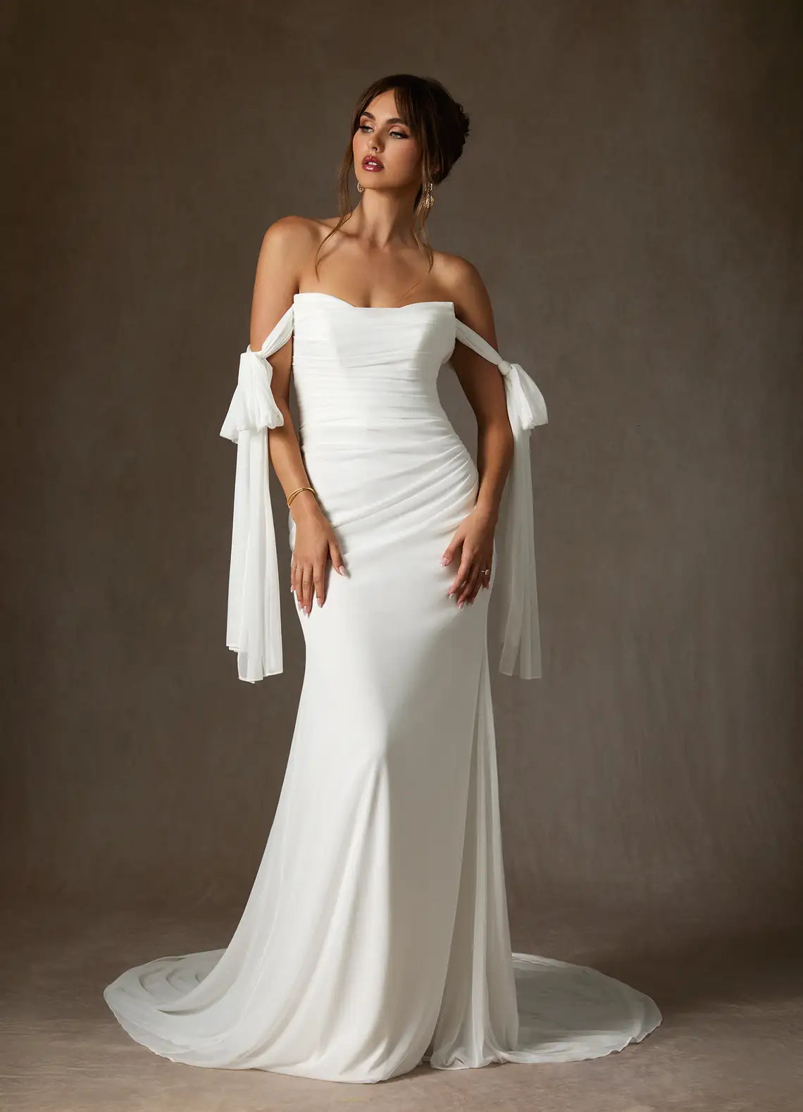 Fitted Mermaid Silhouette With Train Strapless Chiffon Mermaid Wedding Dress with Off-the-Shoulder Ties