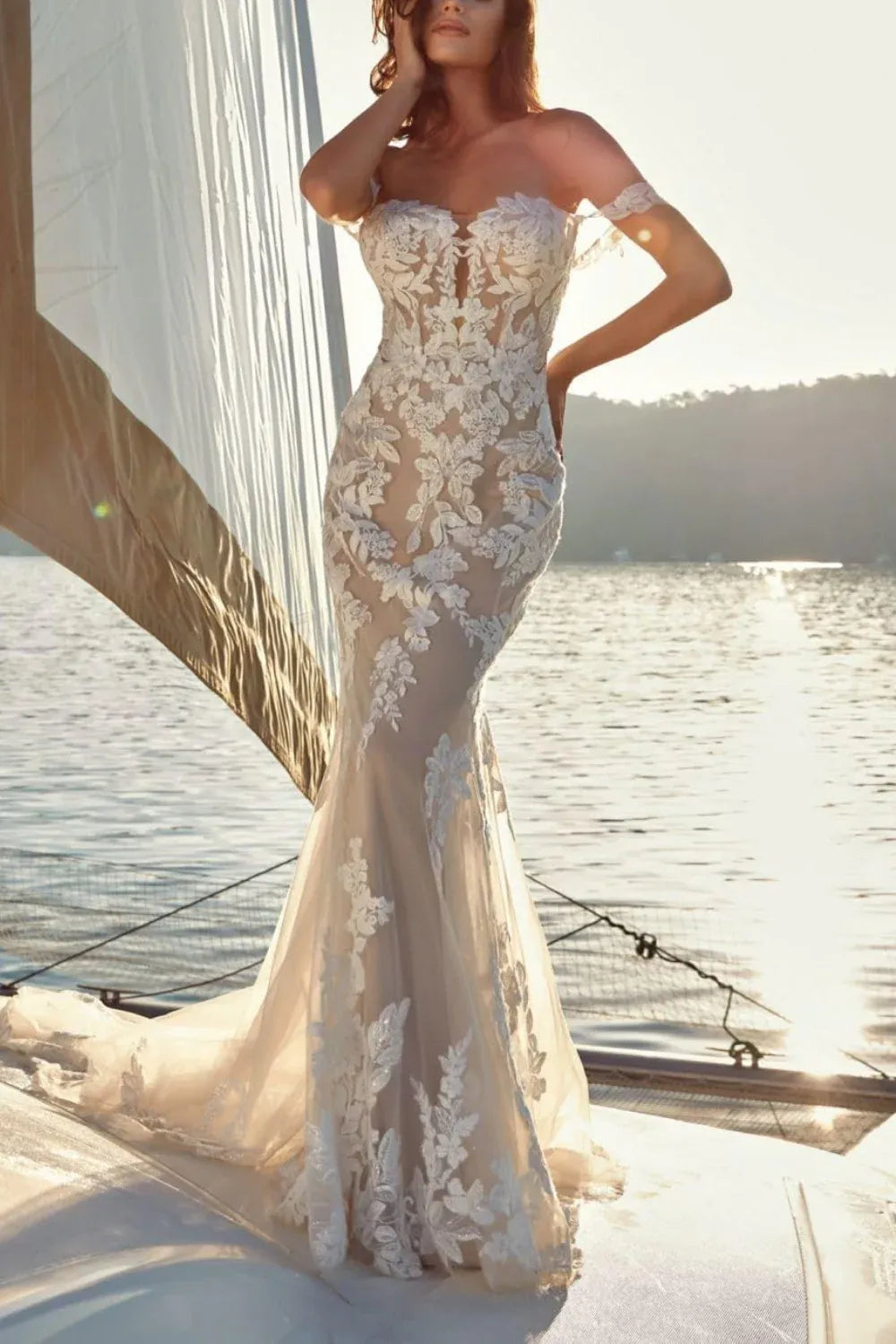 Gorgeous  Fashion Romantic Off-the-Shoulder Floral Lace Mermaid Wedding Dress with Sheer Bodice