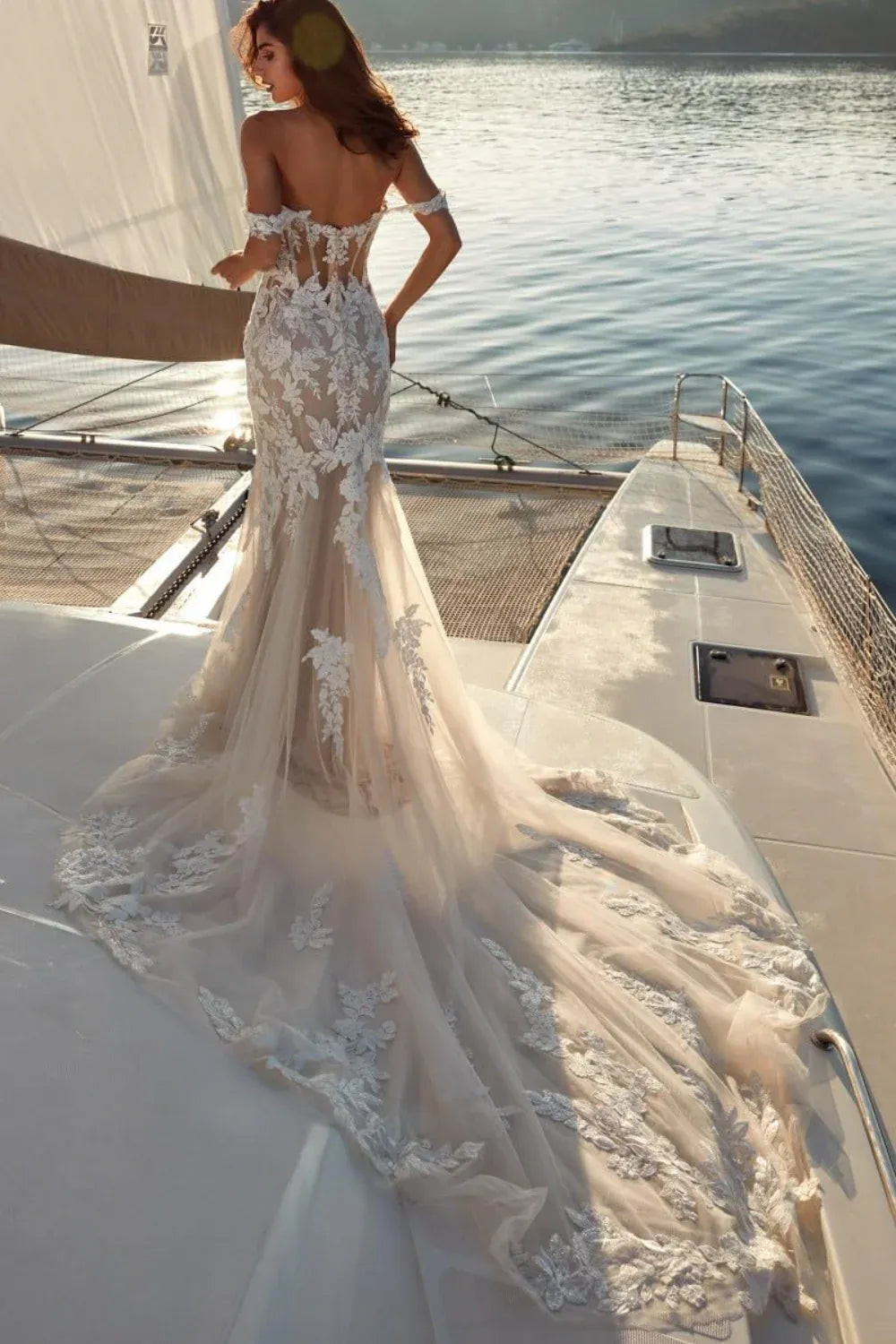 Gorgeous  Fashion Romantic Off-the-Shoulder Floral Lace Mermaid Wedding Dress with Sheer Bodice