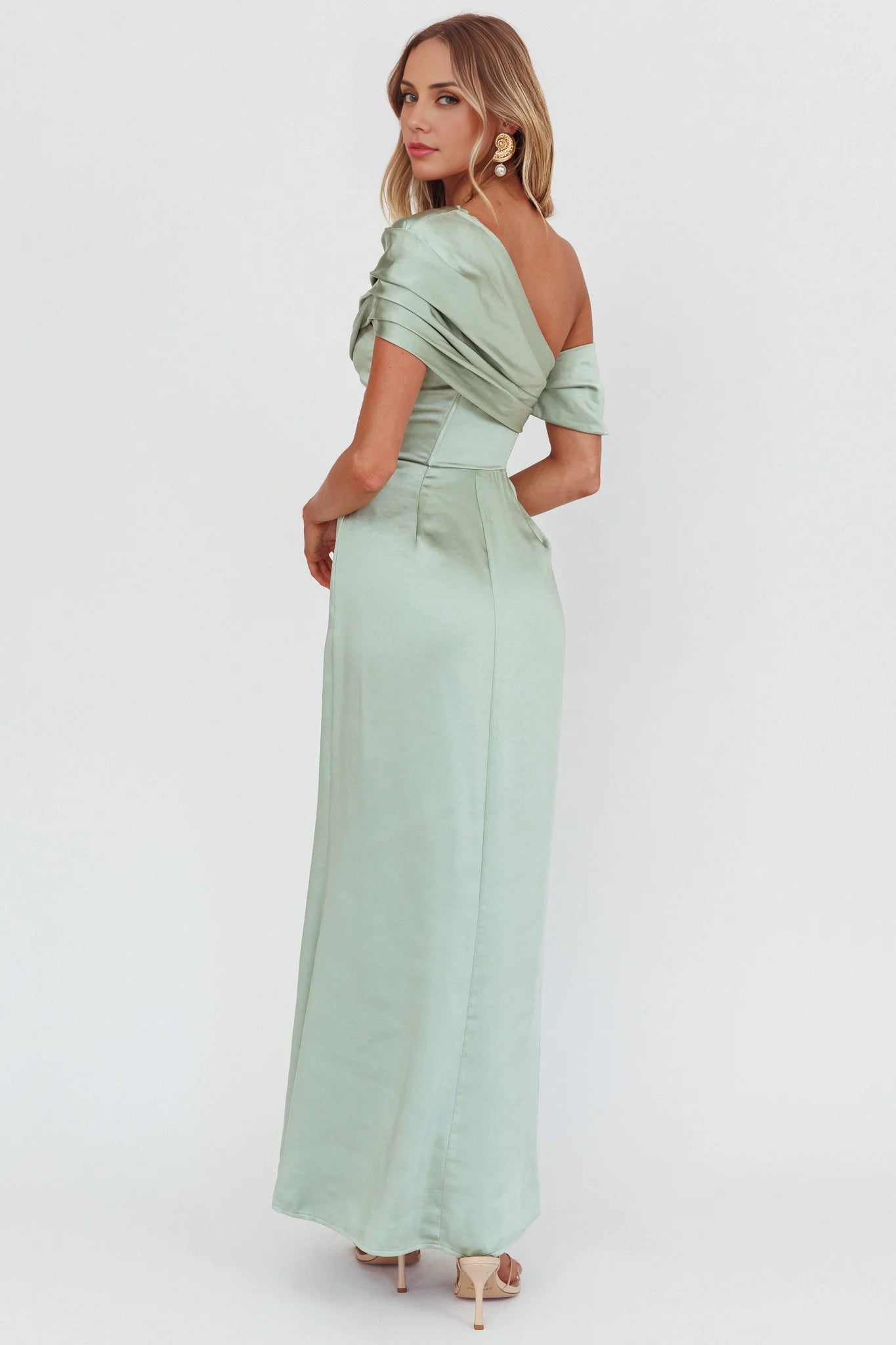 Gorgeous asymmetrical shoulder design with pleated side zipper and side slit Homecoming Dresses