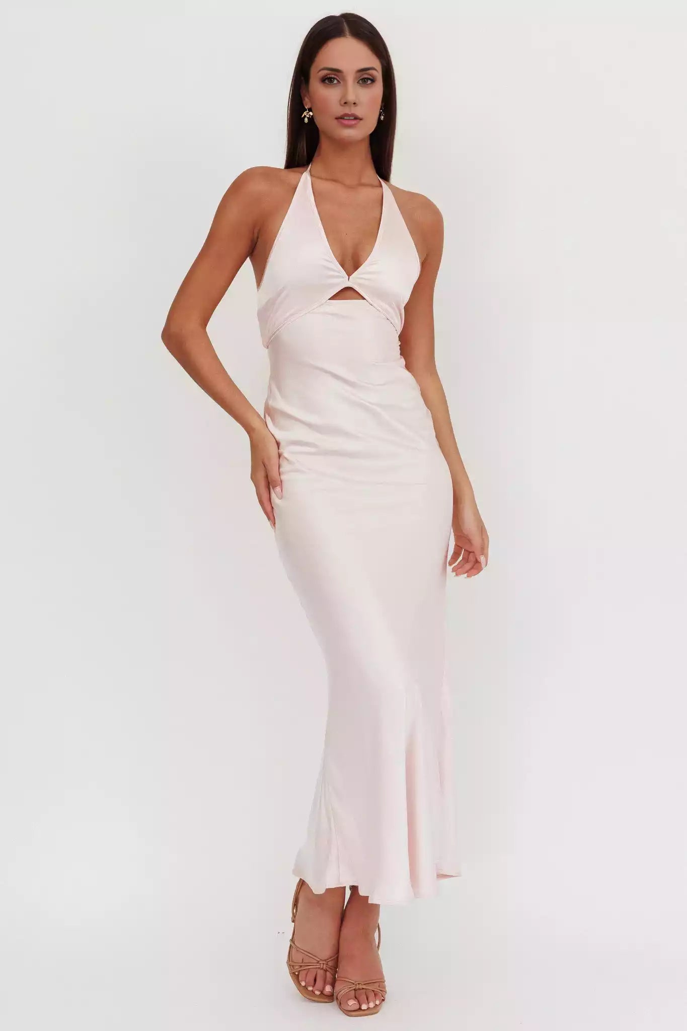 Gorgeous lock hole backless neckline, chest with lining, back with zipper Prom Dresses