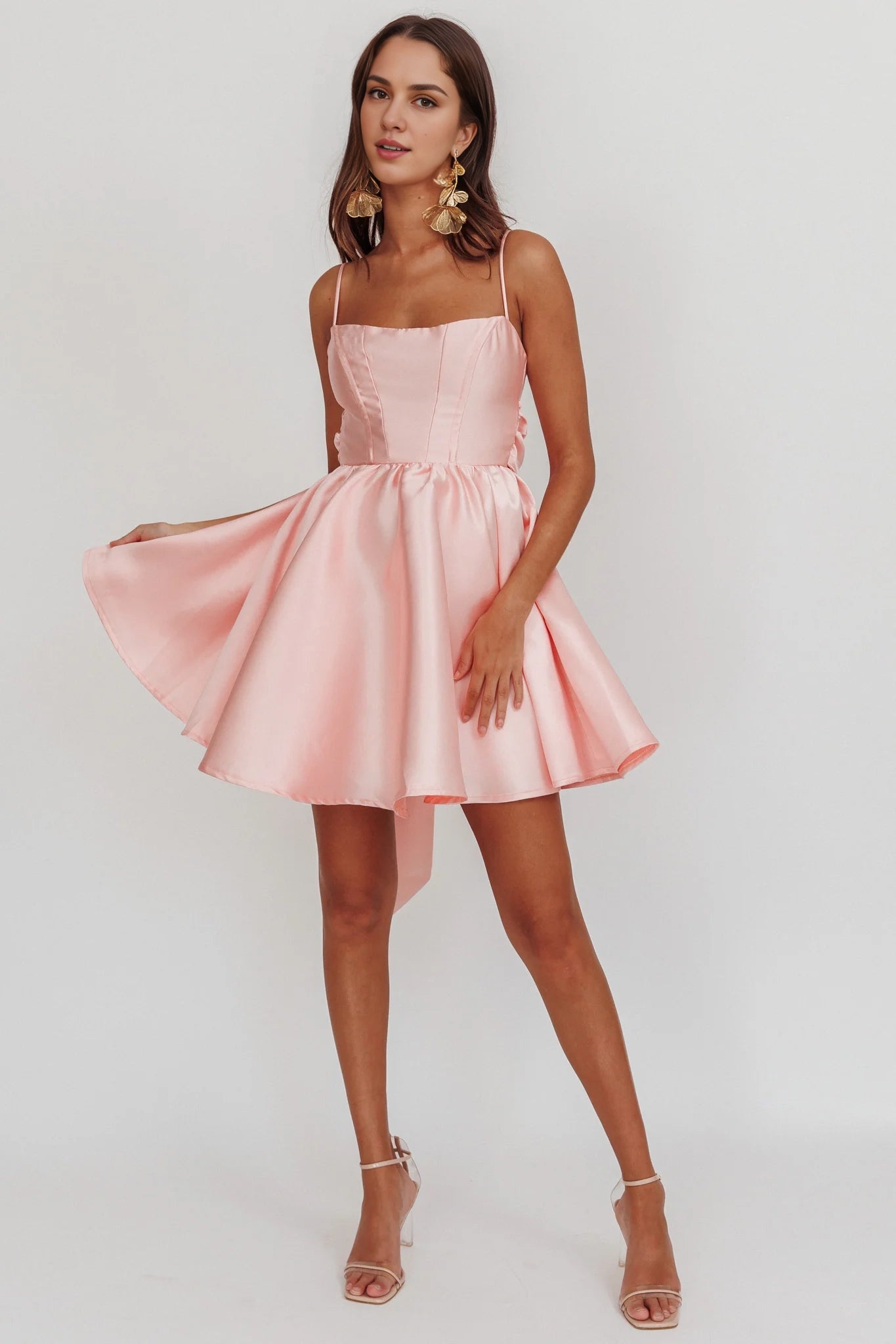 Gorgeous mini bust with adjustable thin shoulder straps and bow details Homecoming Dresses