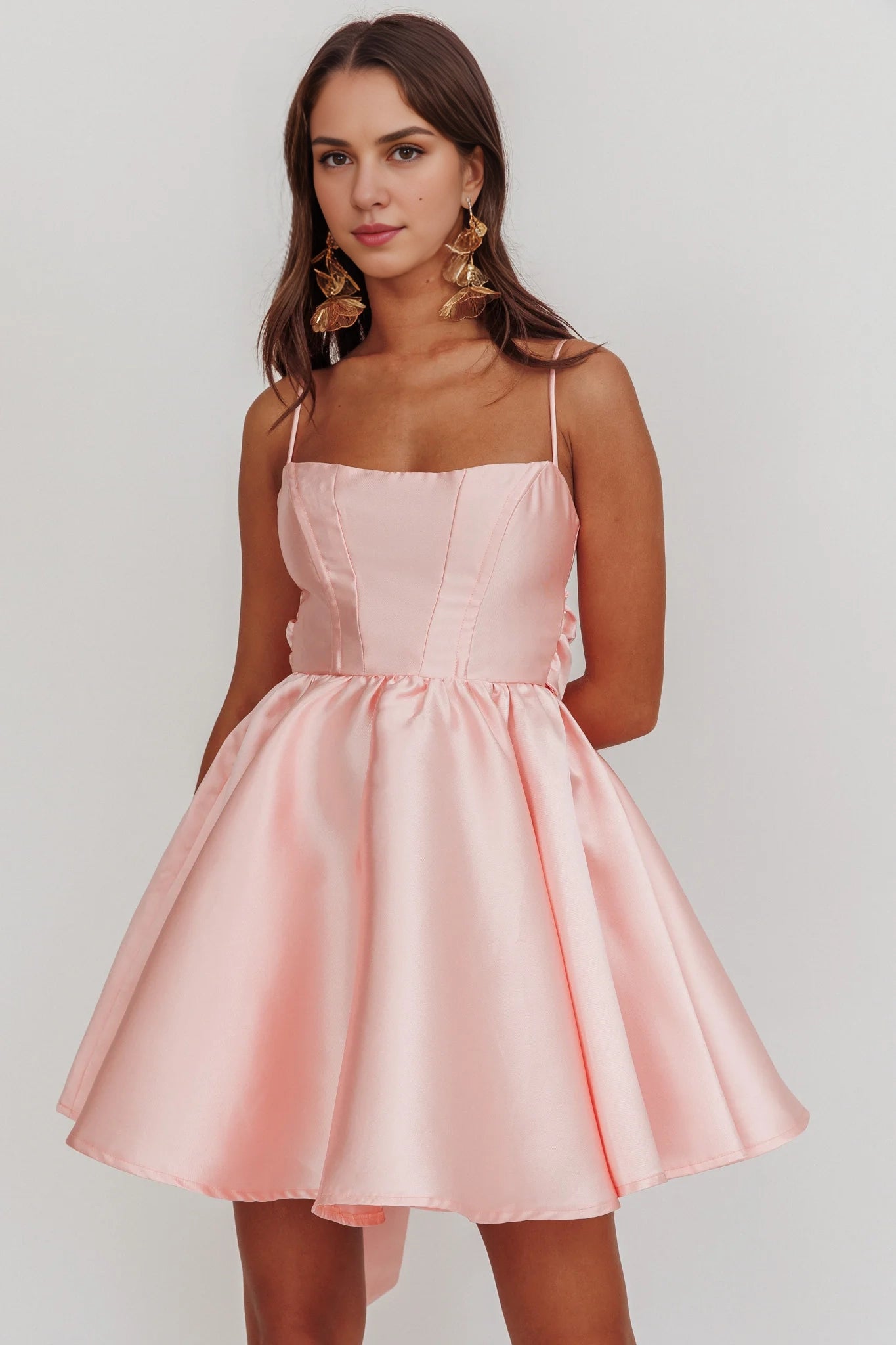 Gorgeous mini bust with adjustable thin shoulder straps and bow details Homecoming Dresses
