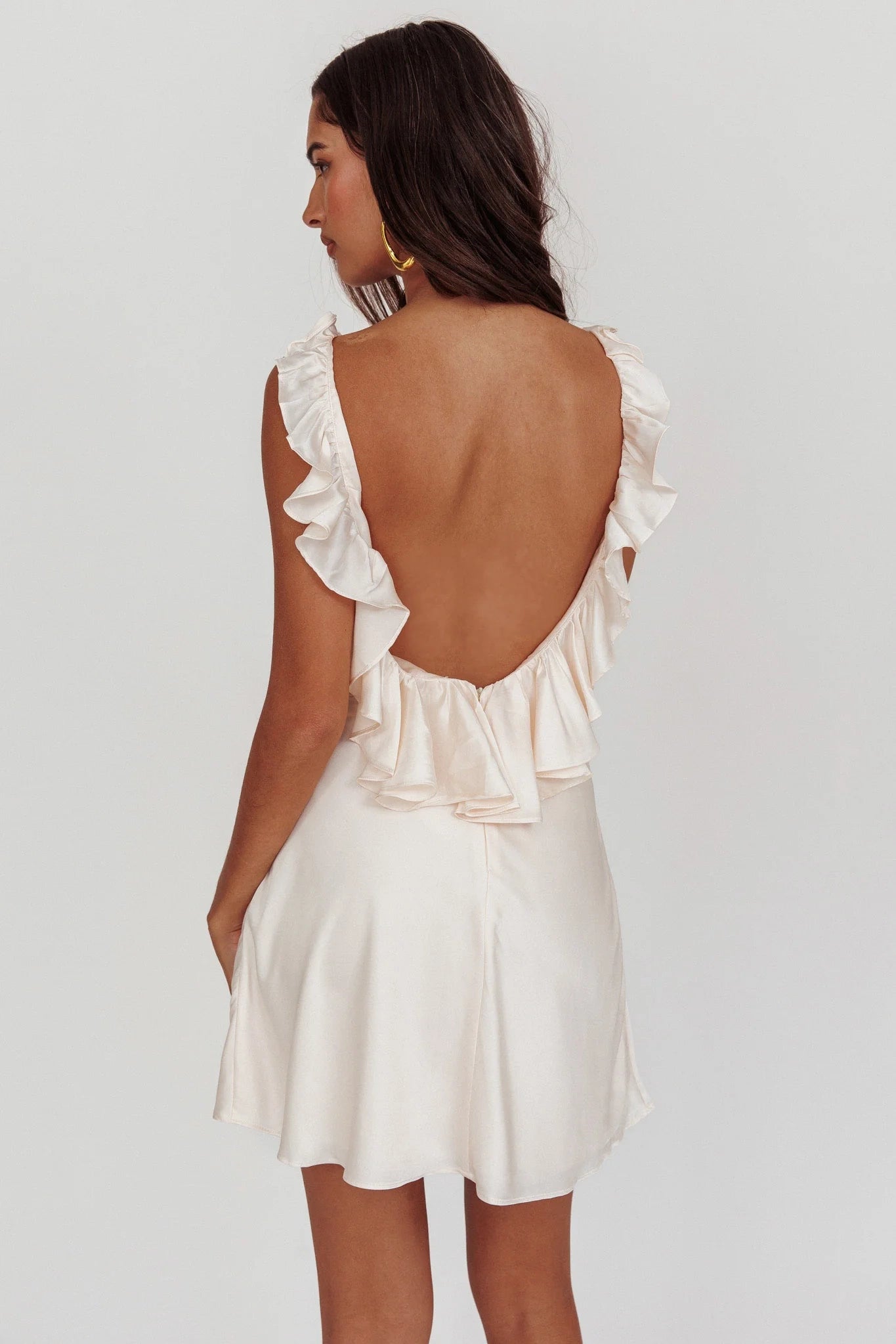 Gorgeous mini ruffle trim details with back zipper for eye-catching styling Homecoming Dresses