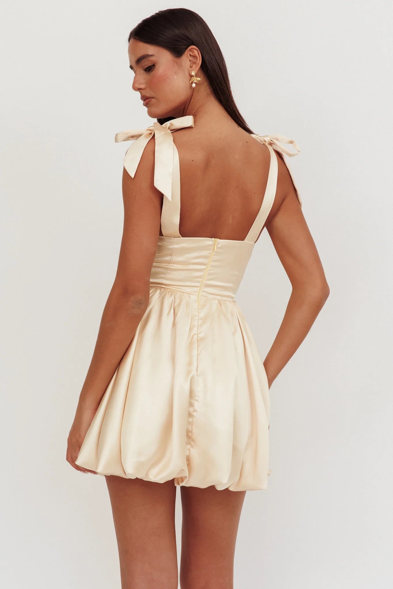 Gorgeous mini shoulder tied bubble hem with zipper at the back Homecoming Dresses