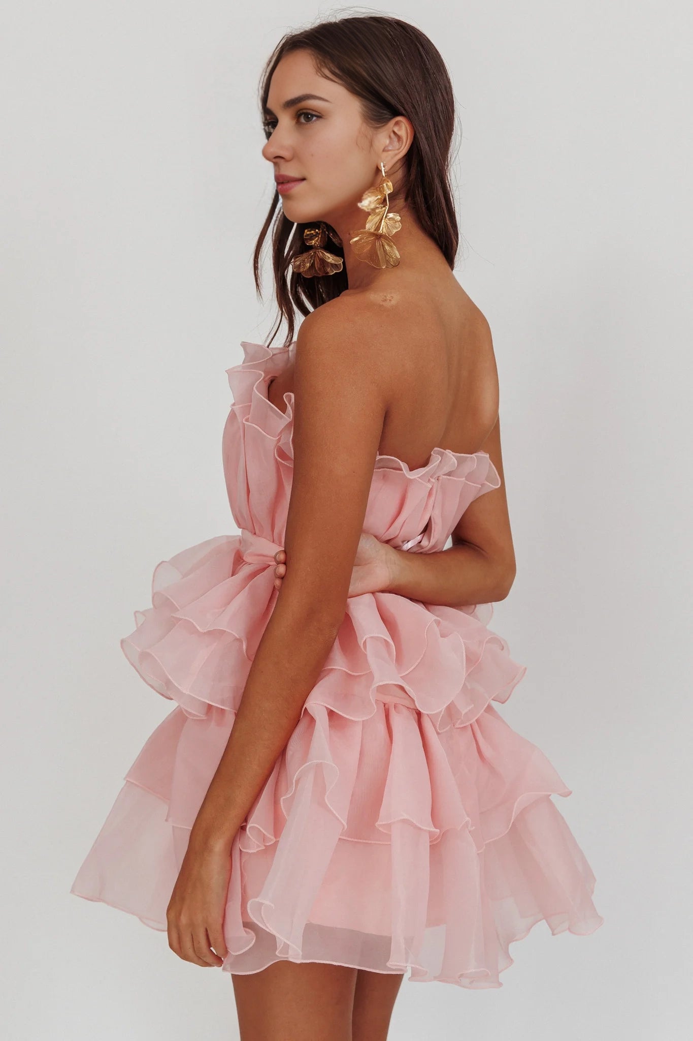 Gorgeous strapless mini ruffled organza layered invisible side zipper Homecoming Dresses